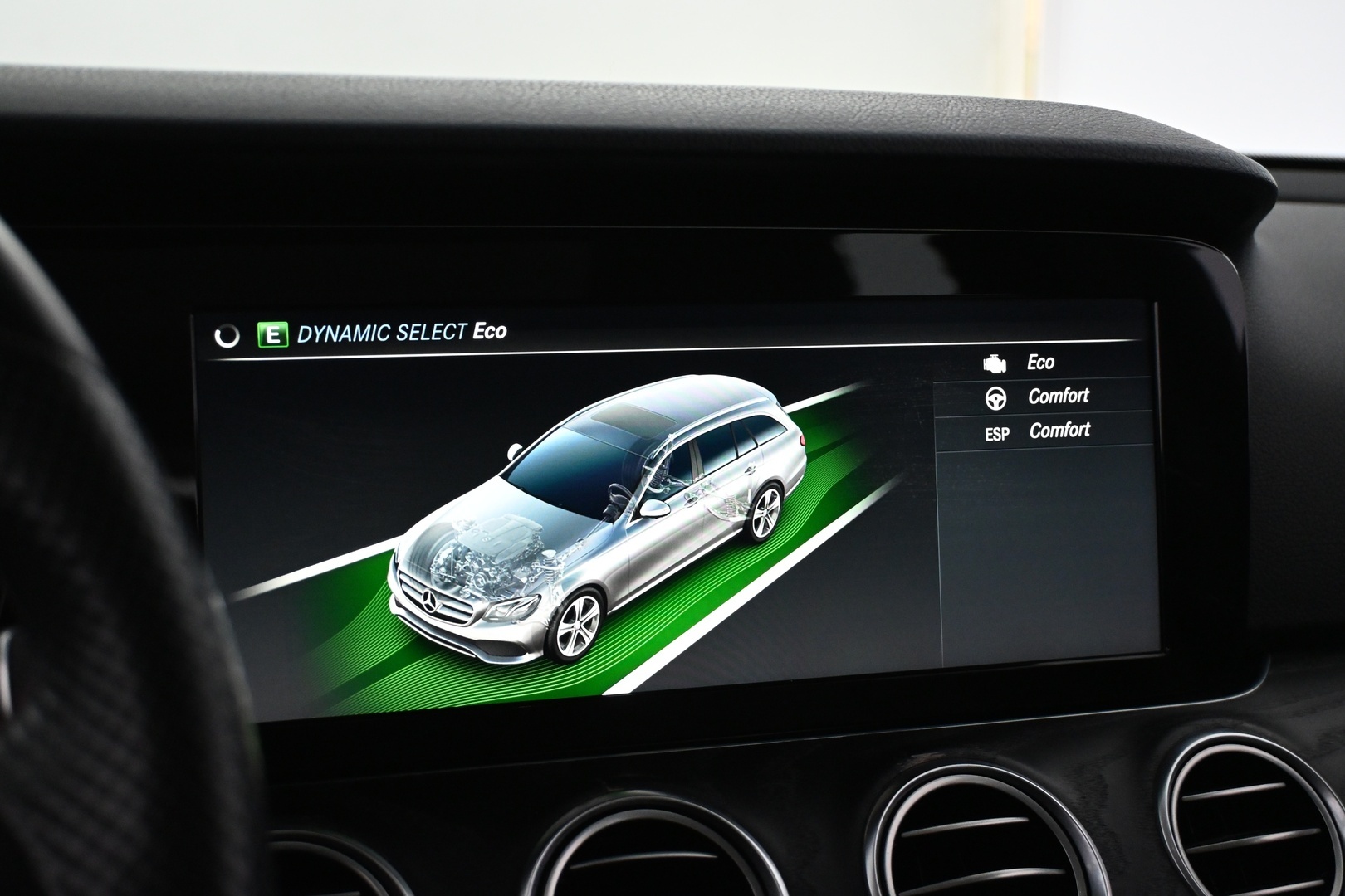 MERCEDES-BENZ E 2018