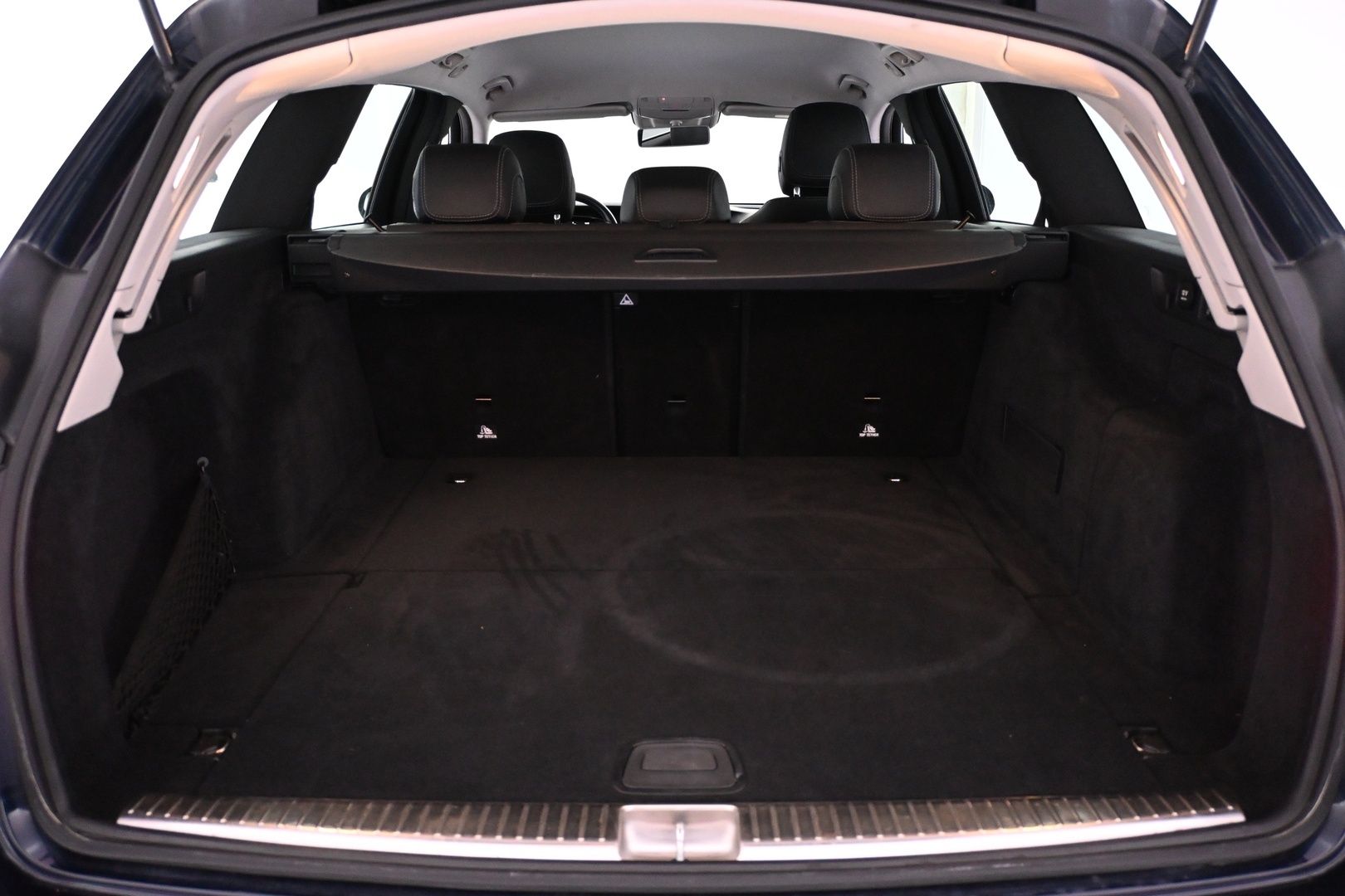 MERCEDES-BENZ E 2018