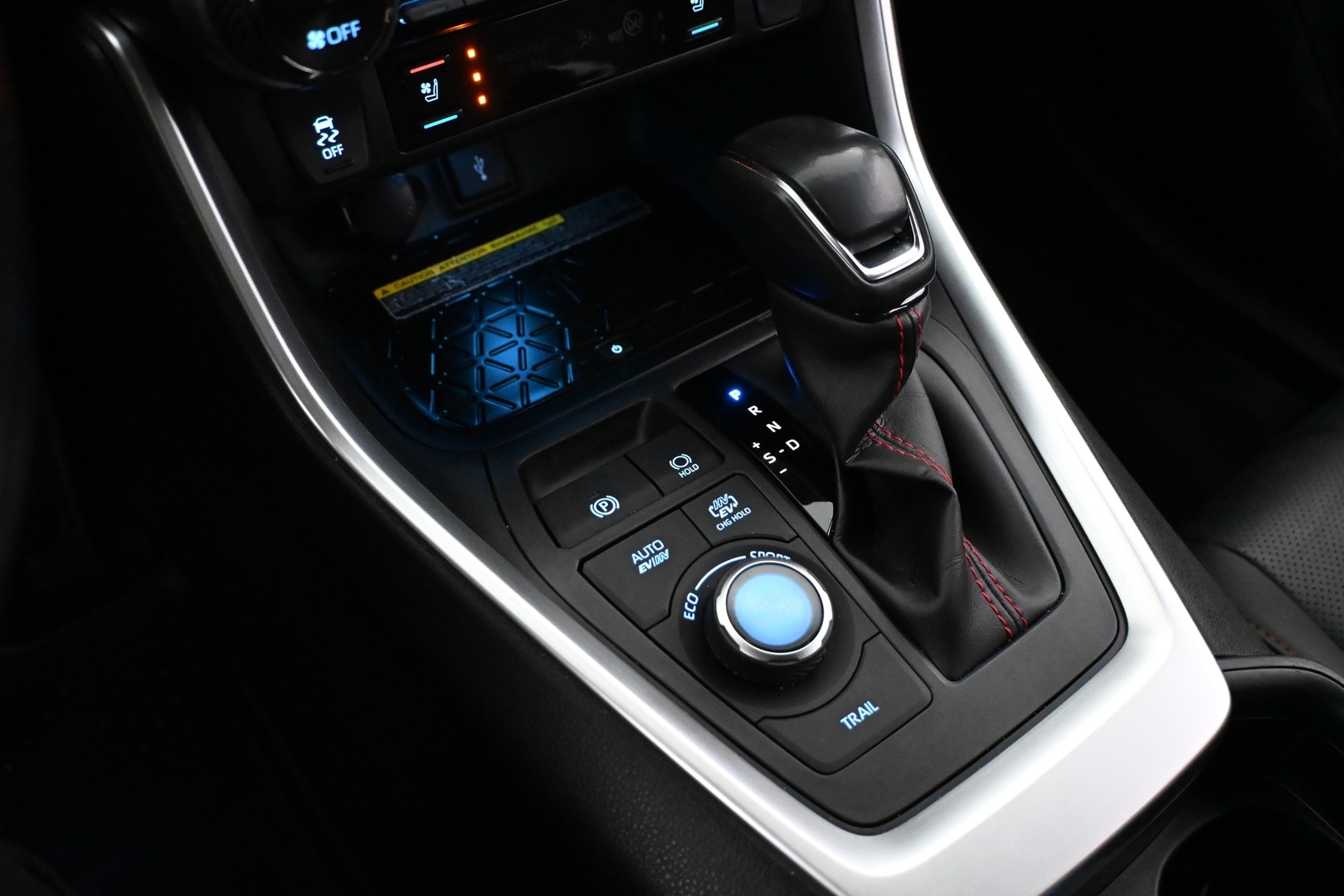 TOYOTA RAV4 Plug-in 2021