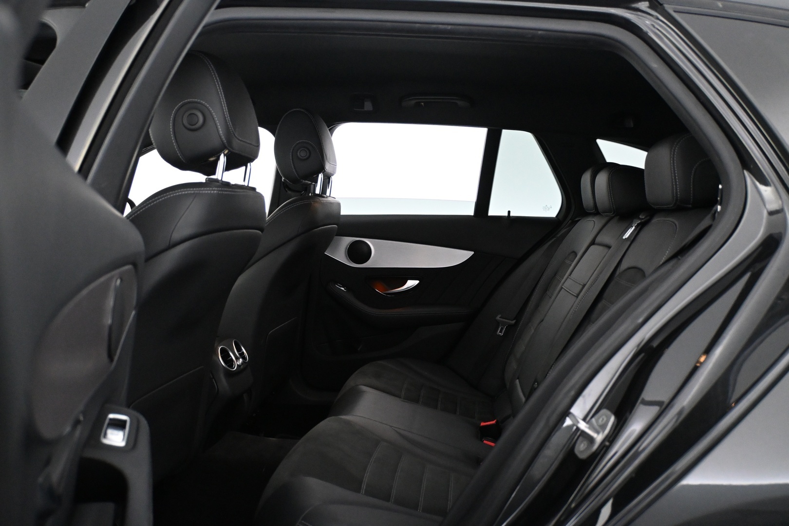 MERCEDES-BENZ C 2021