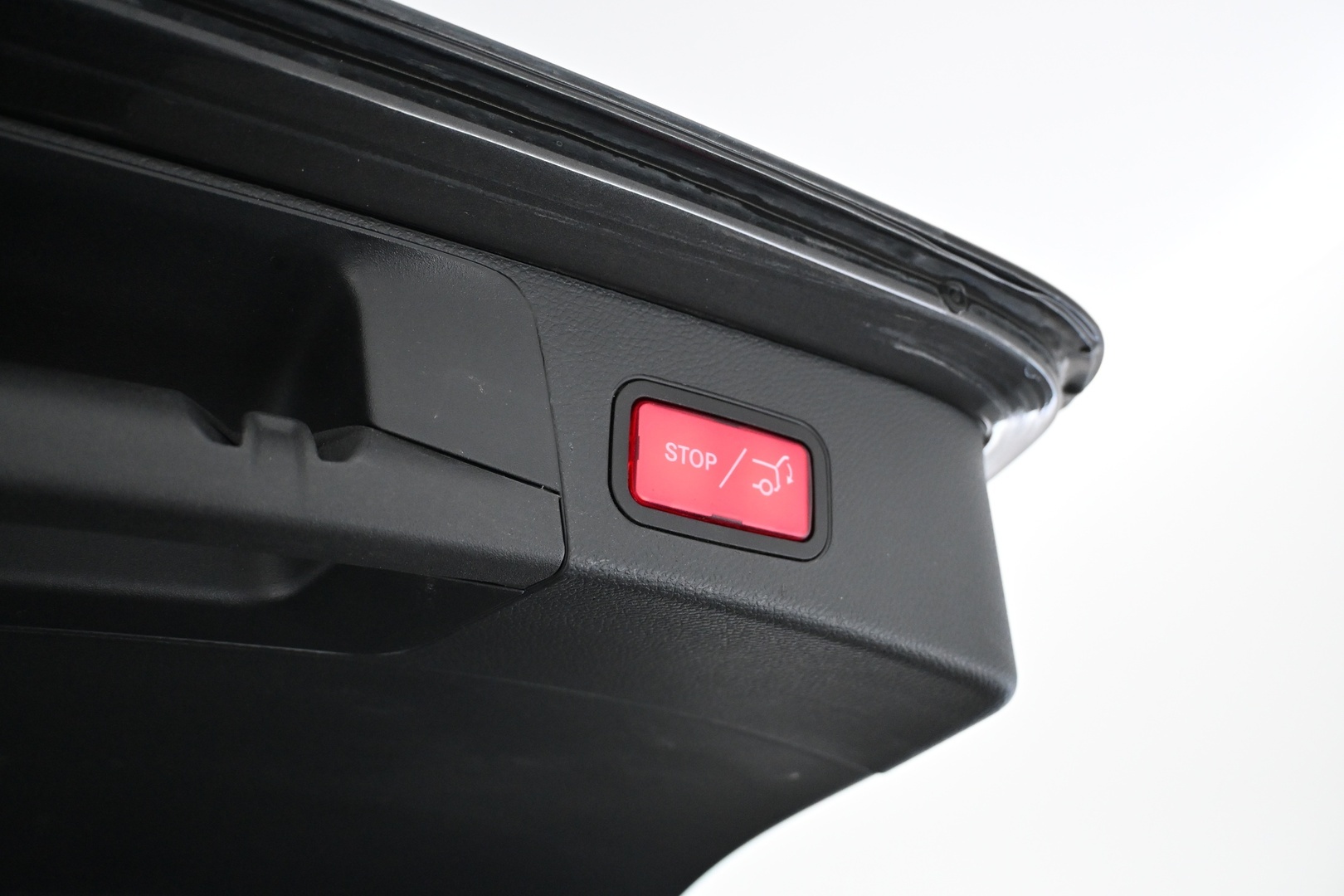 MERCEDES-BENZ C 2021