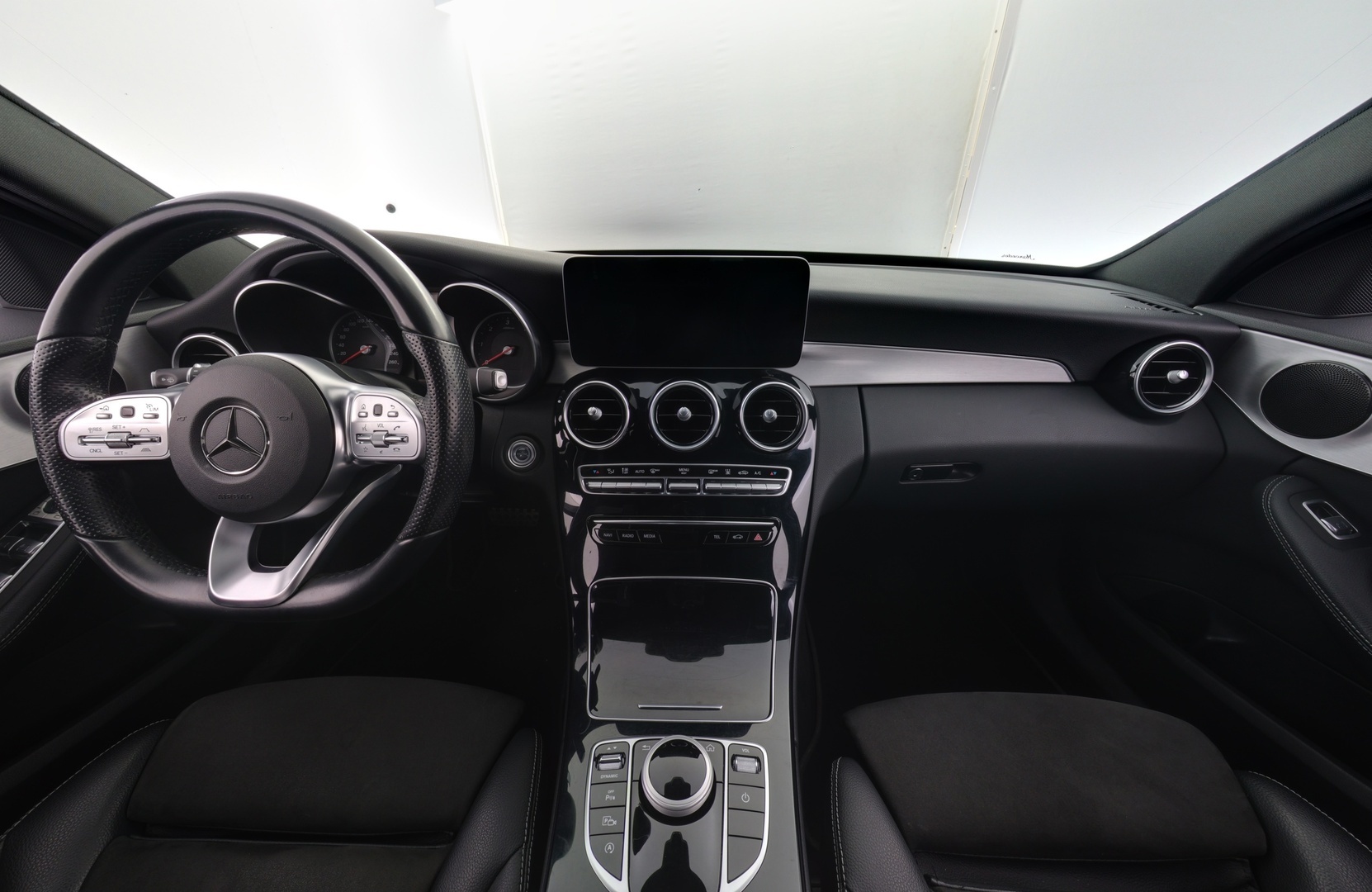 MERCEDES-BENZ C 2021