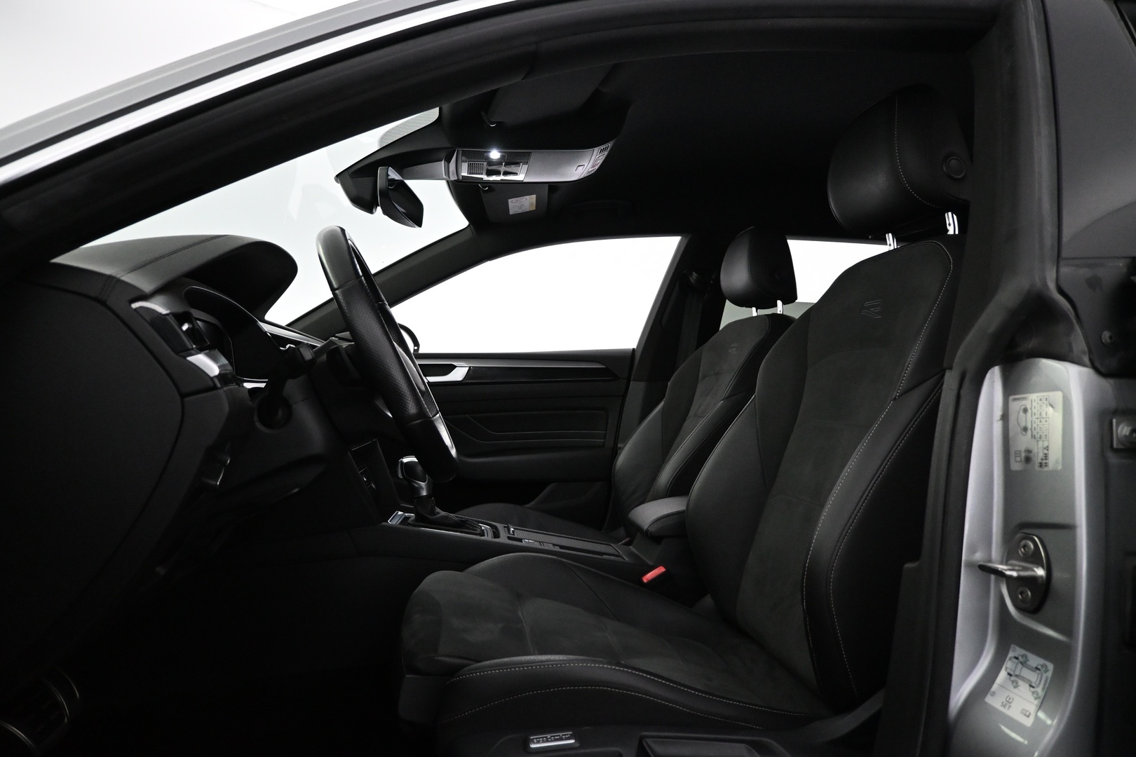 VOLKSWAGEN Arteon 2021