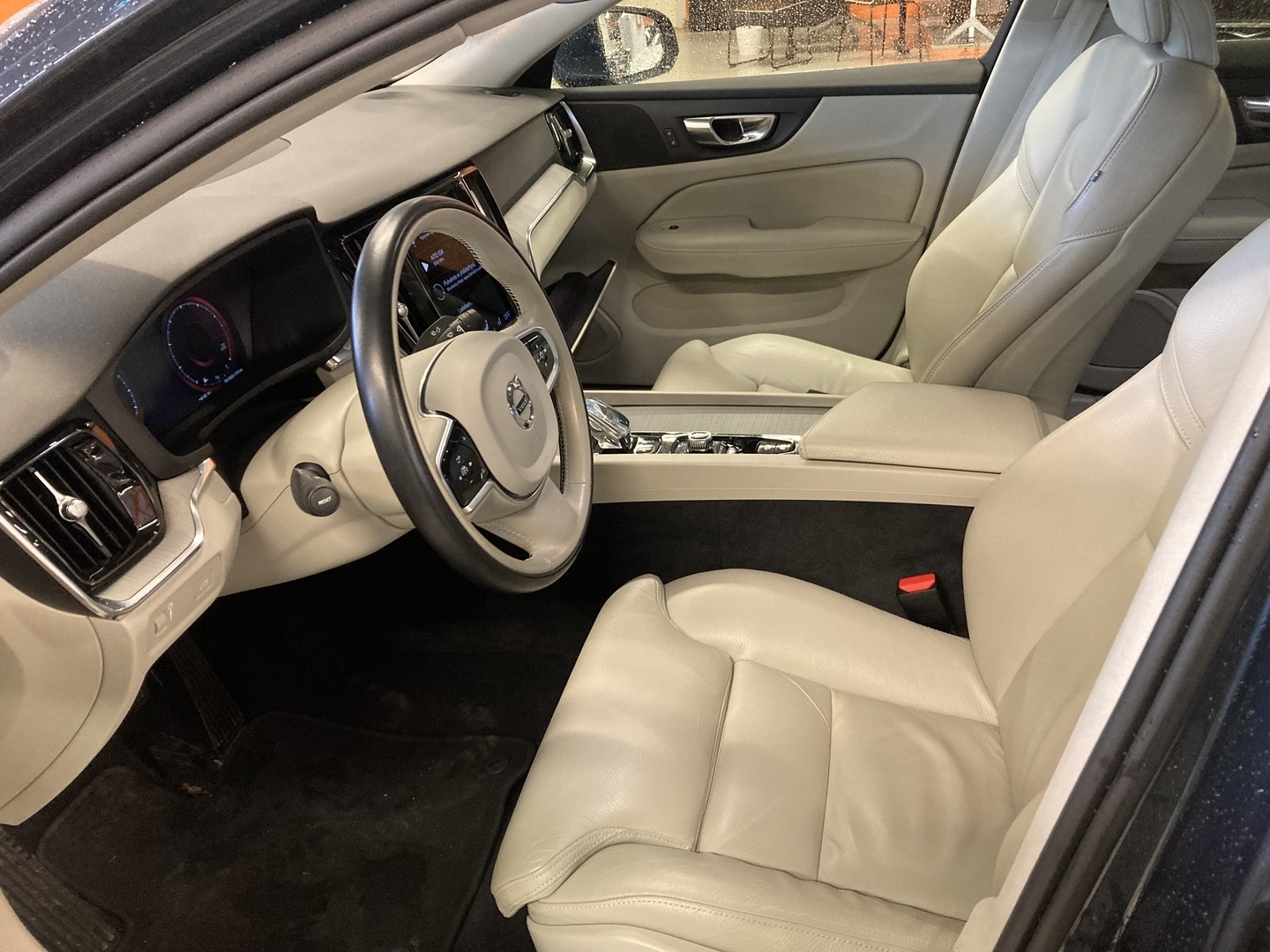 VOLVO S60 2021