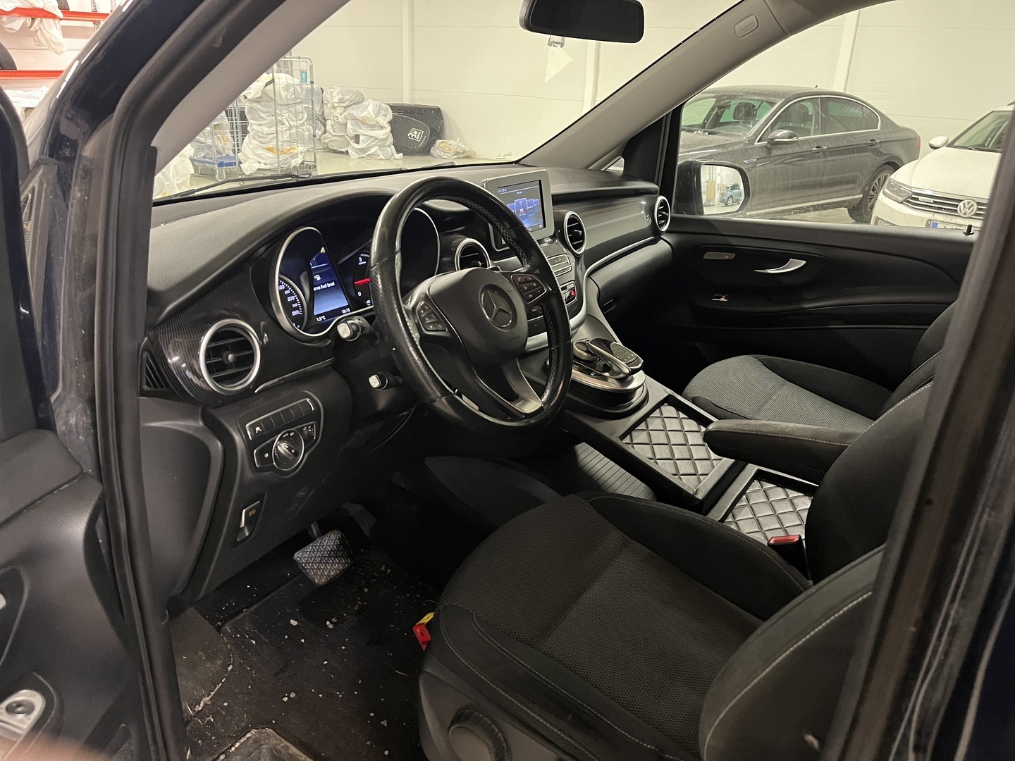 MERCEDES-BENZ V 2017