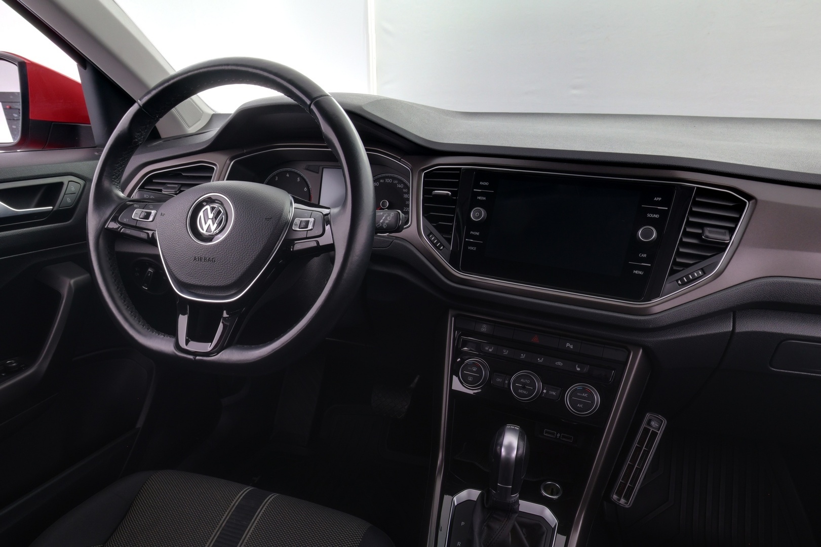 VOLKSWAGEN T-Roc 2018