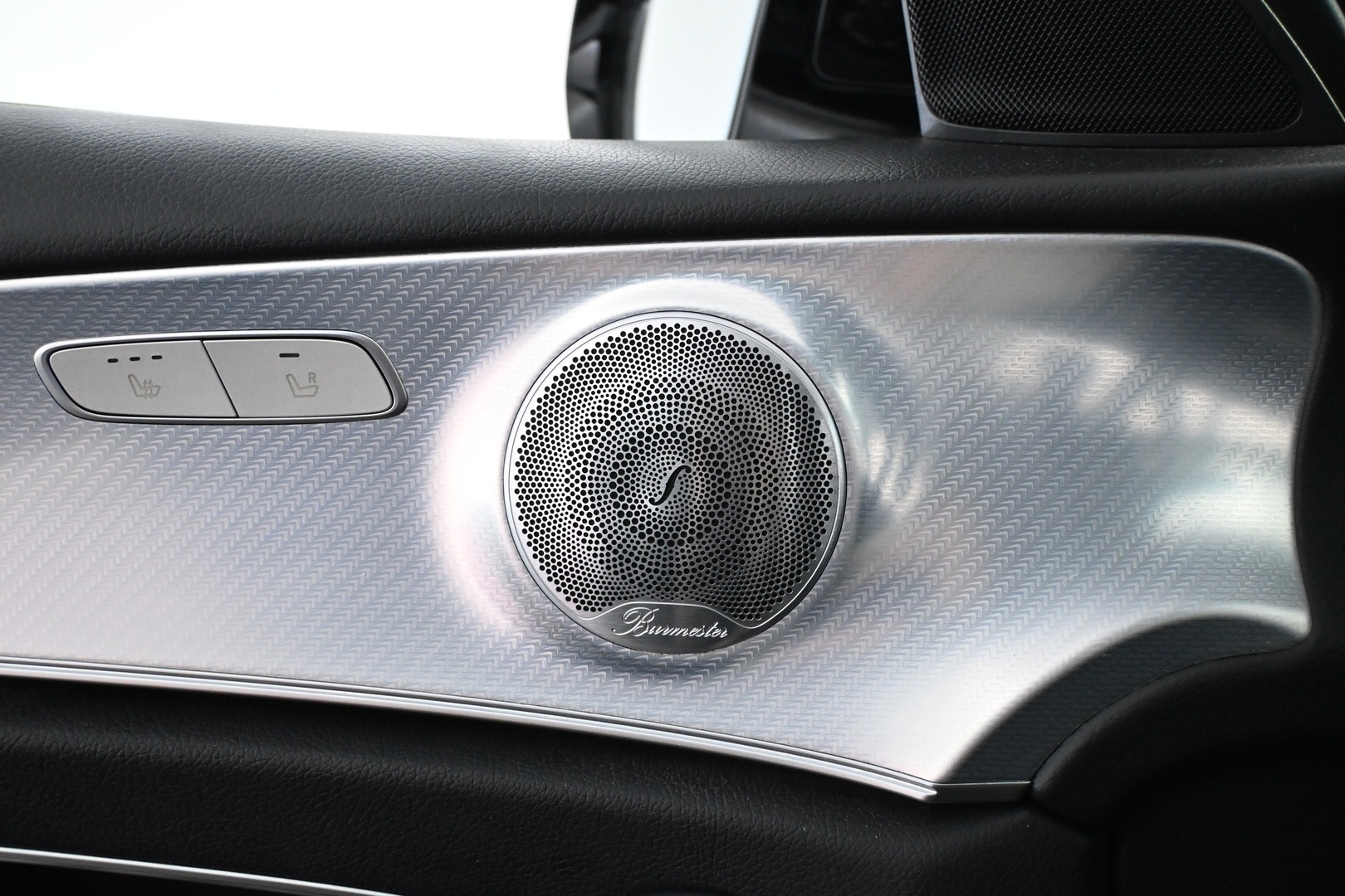 MERCEDES-BENZ E 2020
