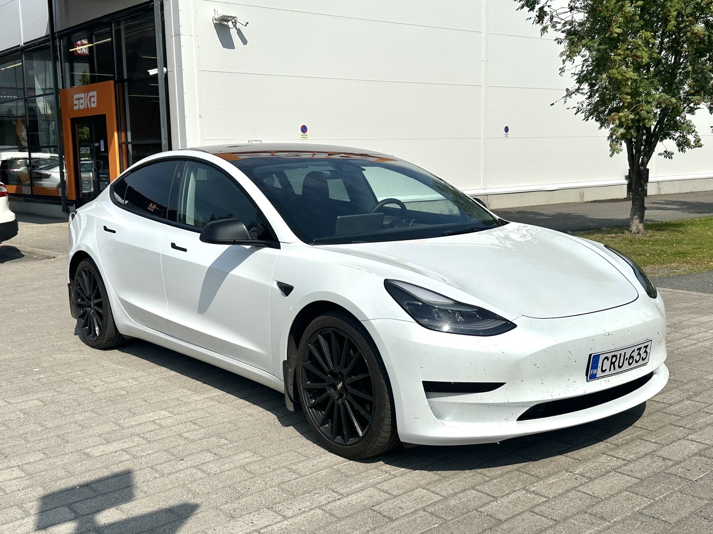 TESLA Model 3 2021