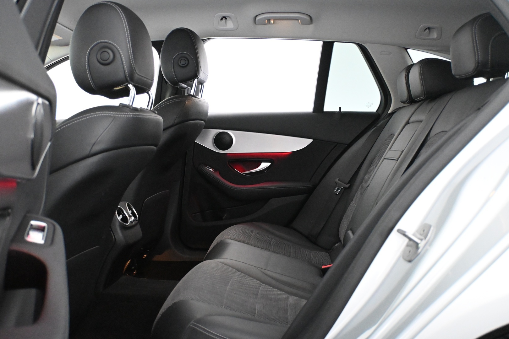 MERCEDES-BENZ C 2021