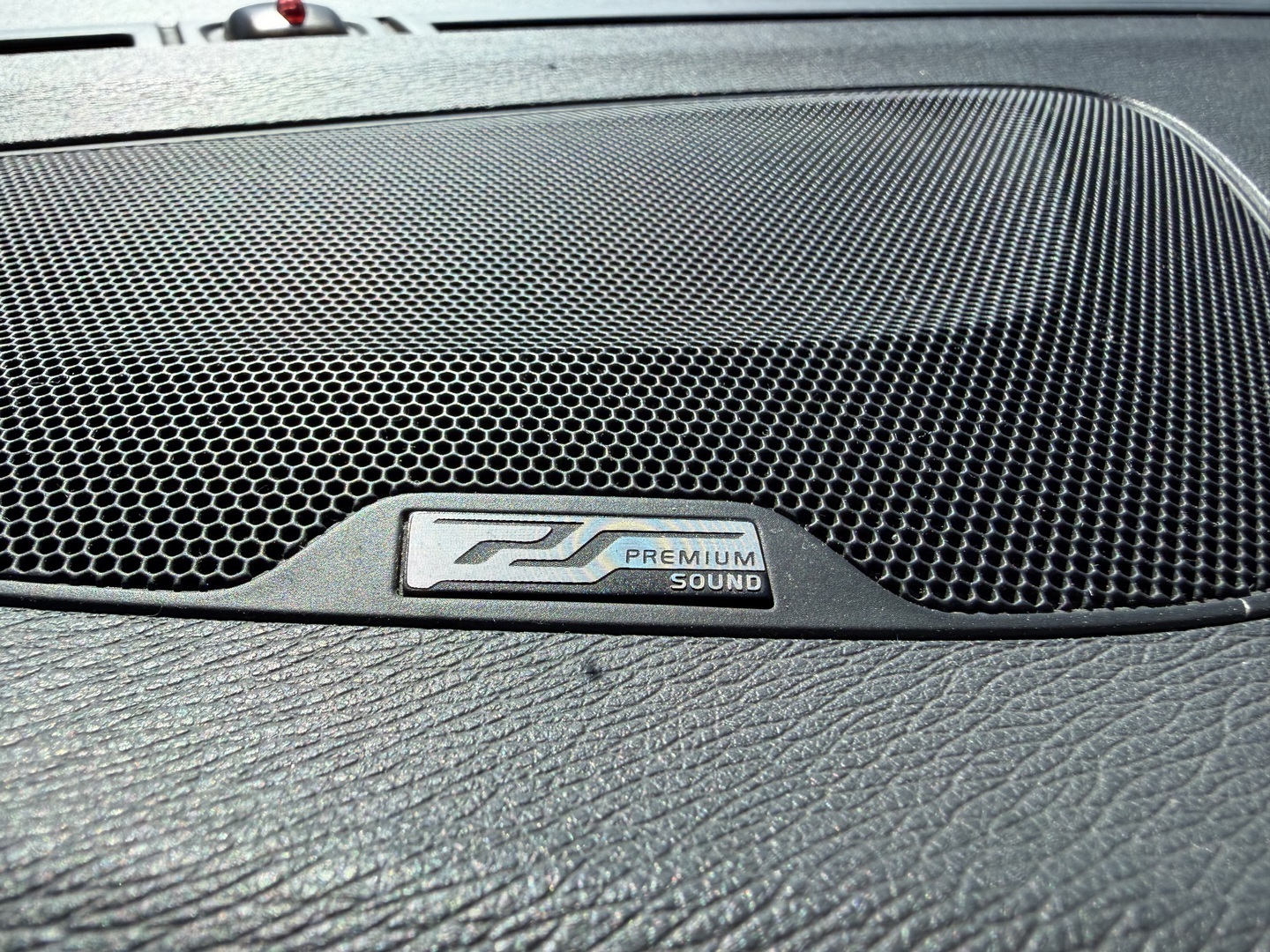 VOLVO S60 2011