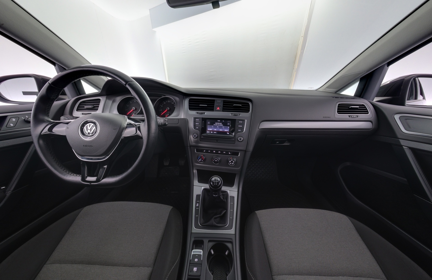 VOLKSWAGEN Golf 2015
