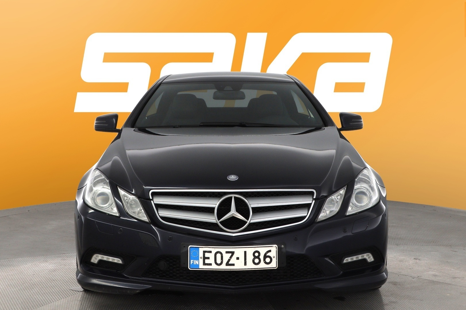MERCEDES-BENZ E 2010