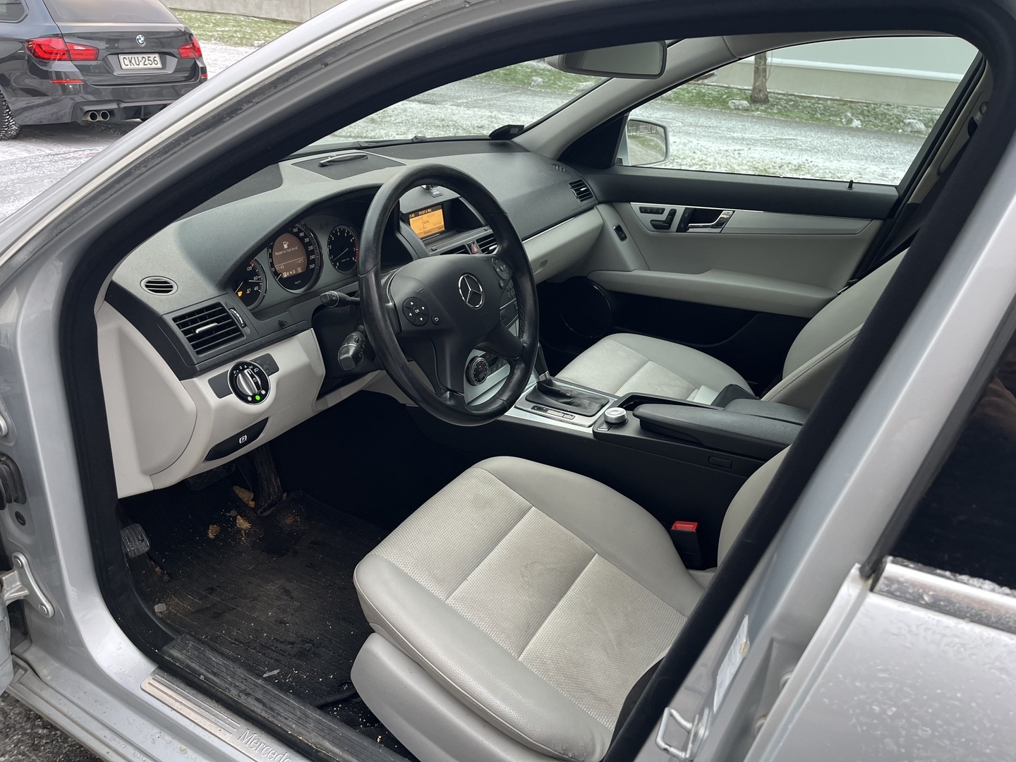 MERCEDES-BENZ C 2009