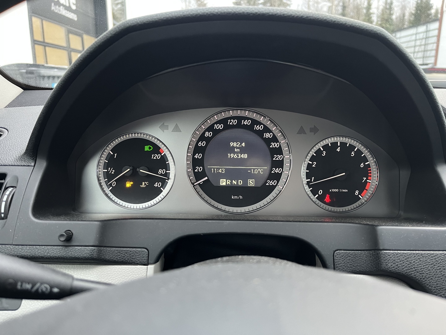 MERCEDES-BENZ C 2009