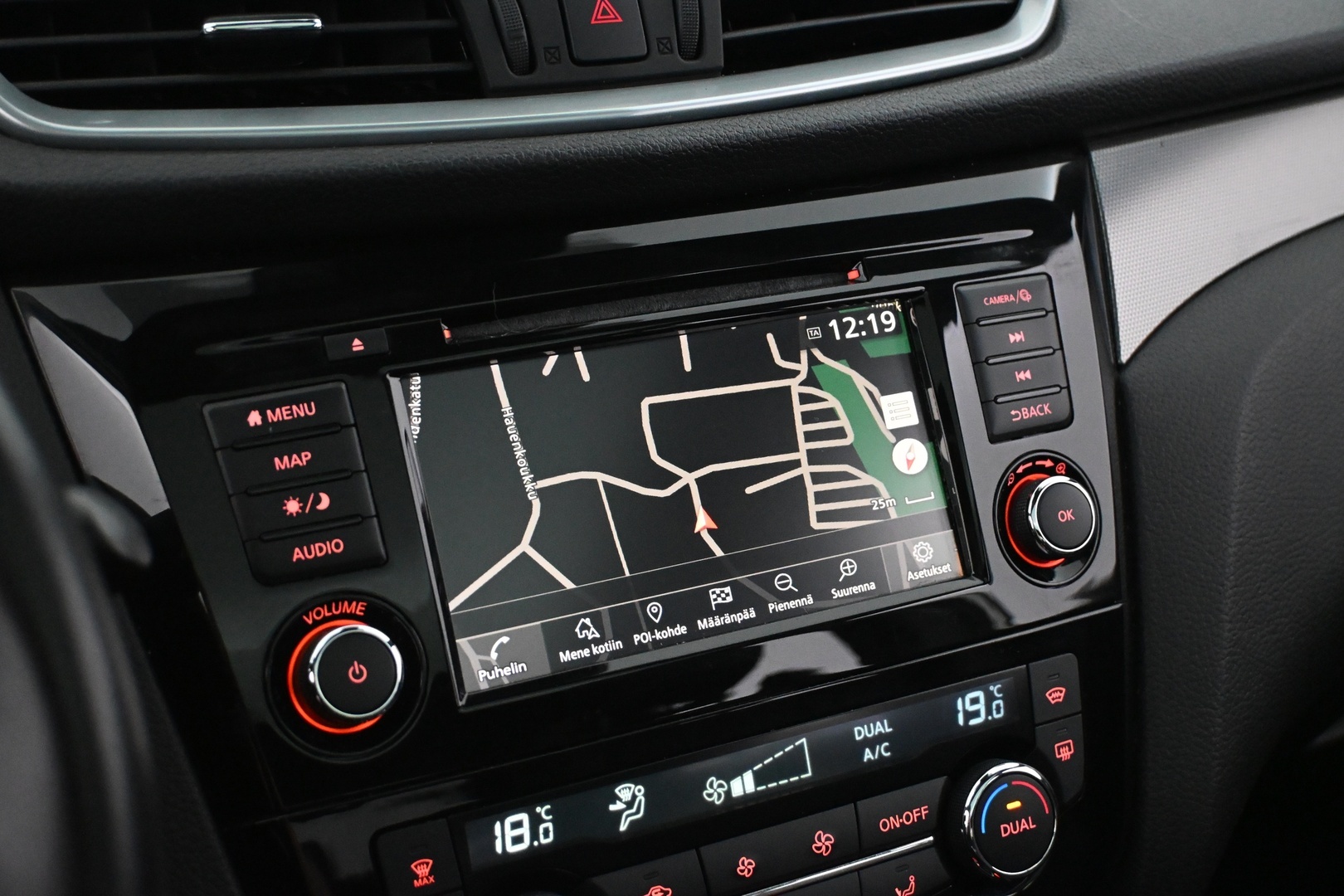 NISSAN Qashqai 2019