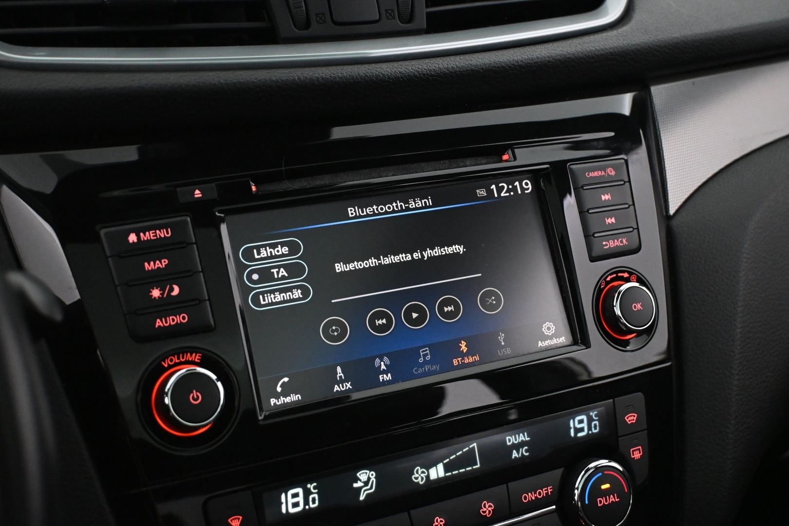 NISSAN Qashqai 2019