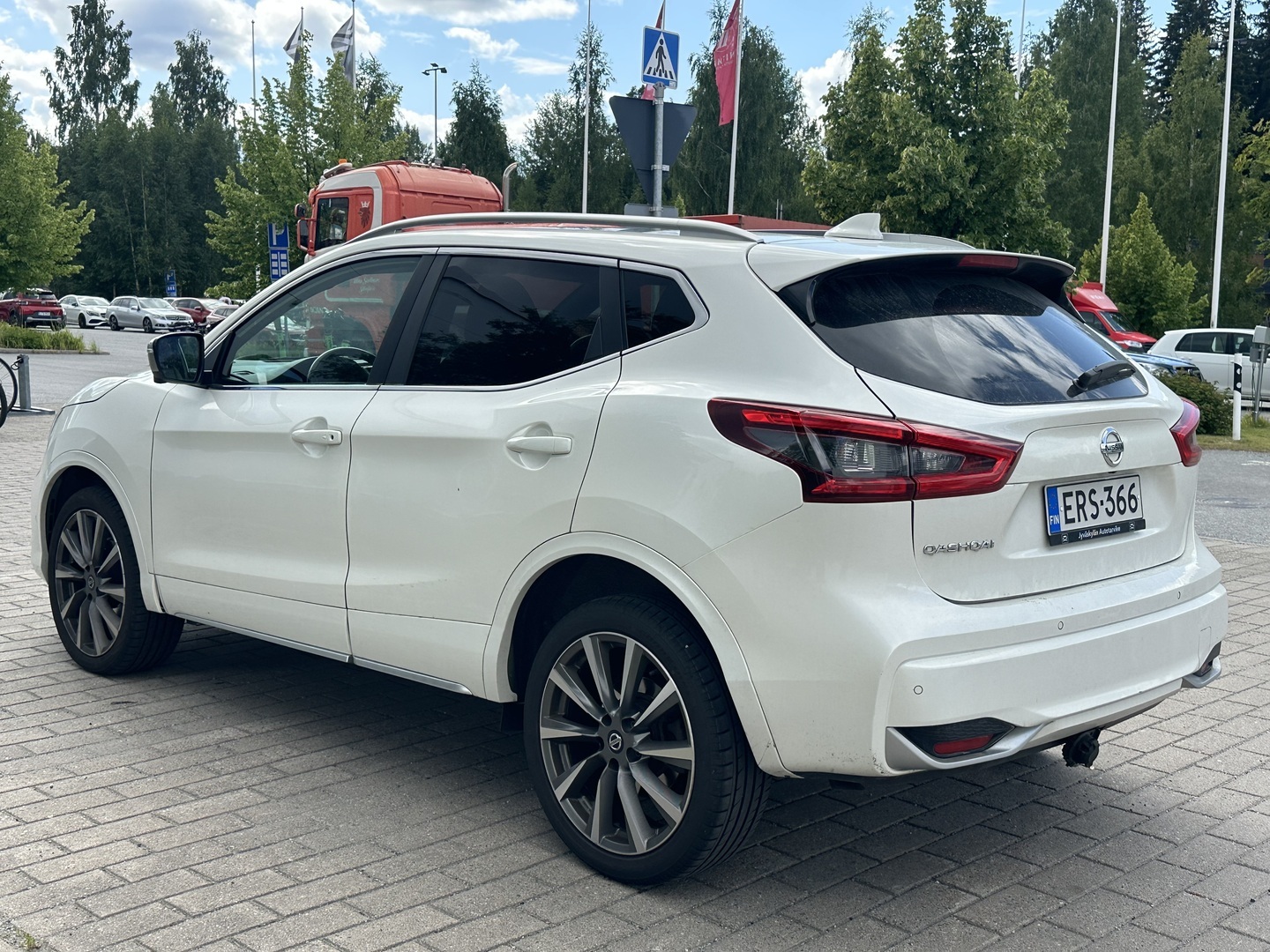 NISSAN Qashqai 2019