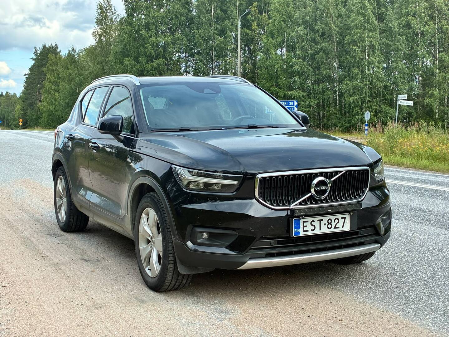 VOLVO XC40 2021