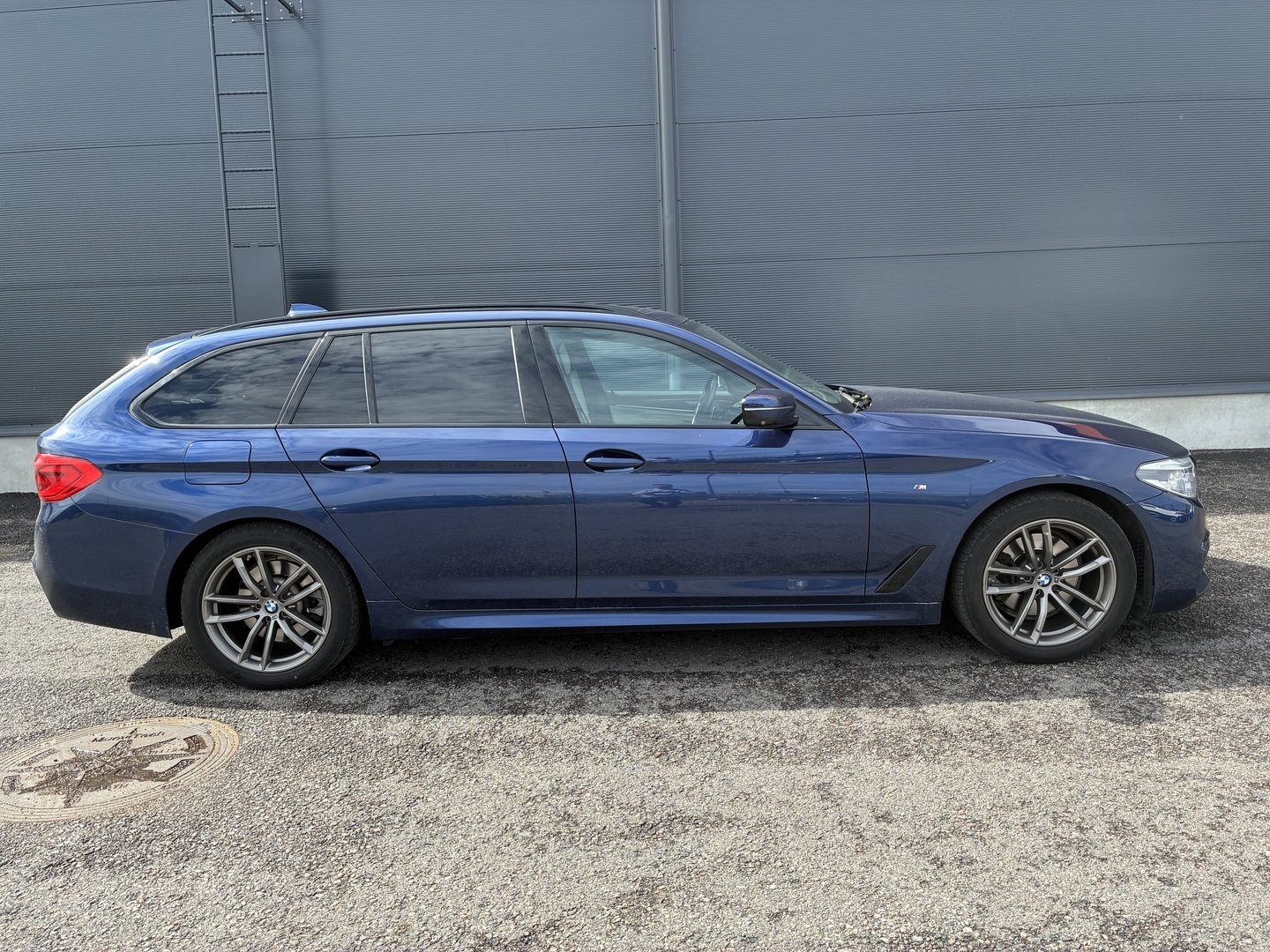 BMW 520 2019