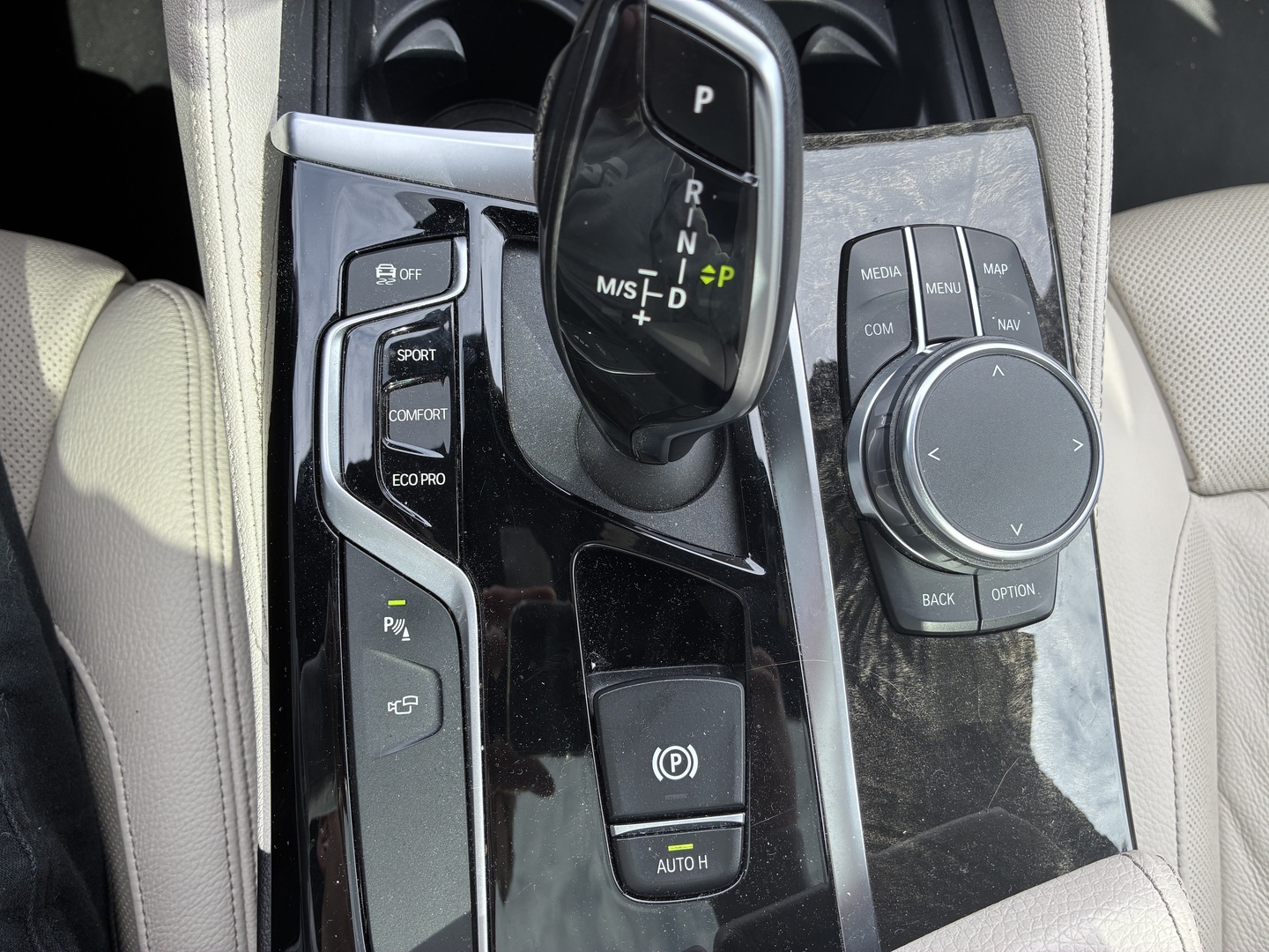 BMW 520 2019