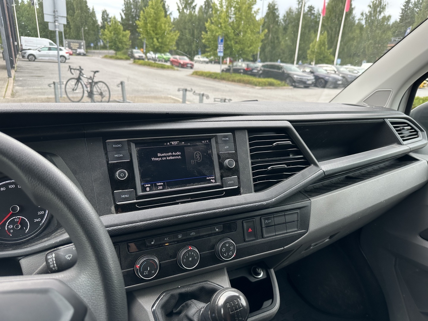 VOLKSWAGEN Transporter 2021
