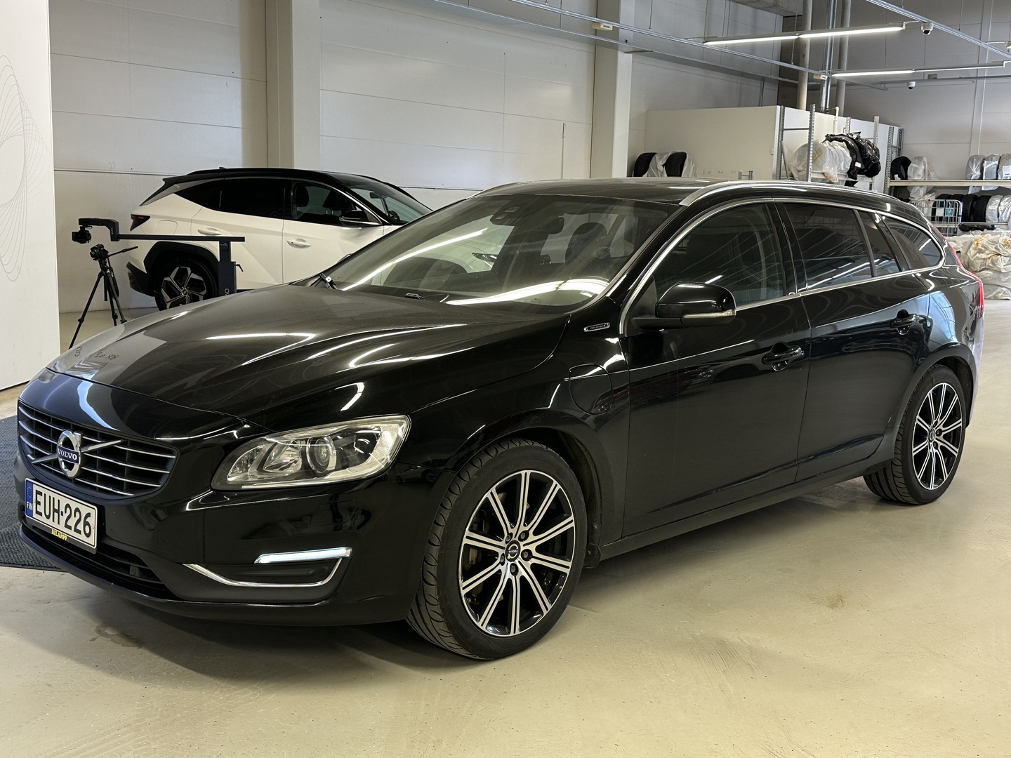 VOLVO V60 2017