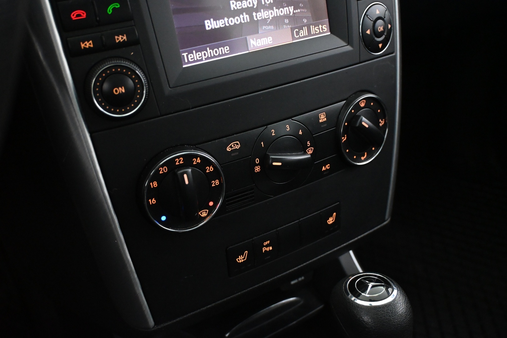 MERCEDES-BENZ B 2010