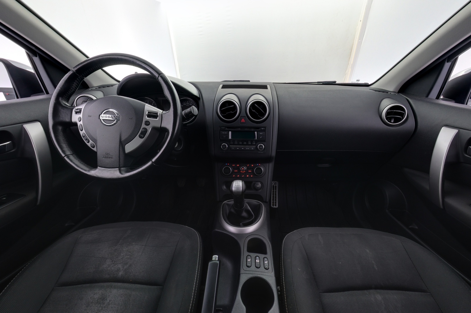 NISSAN Qashqai 2011