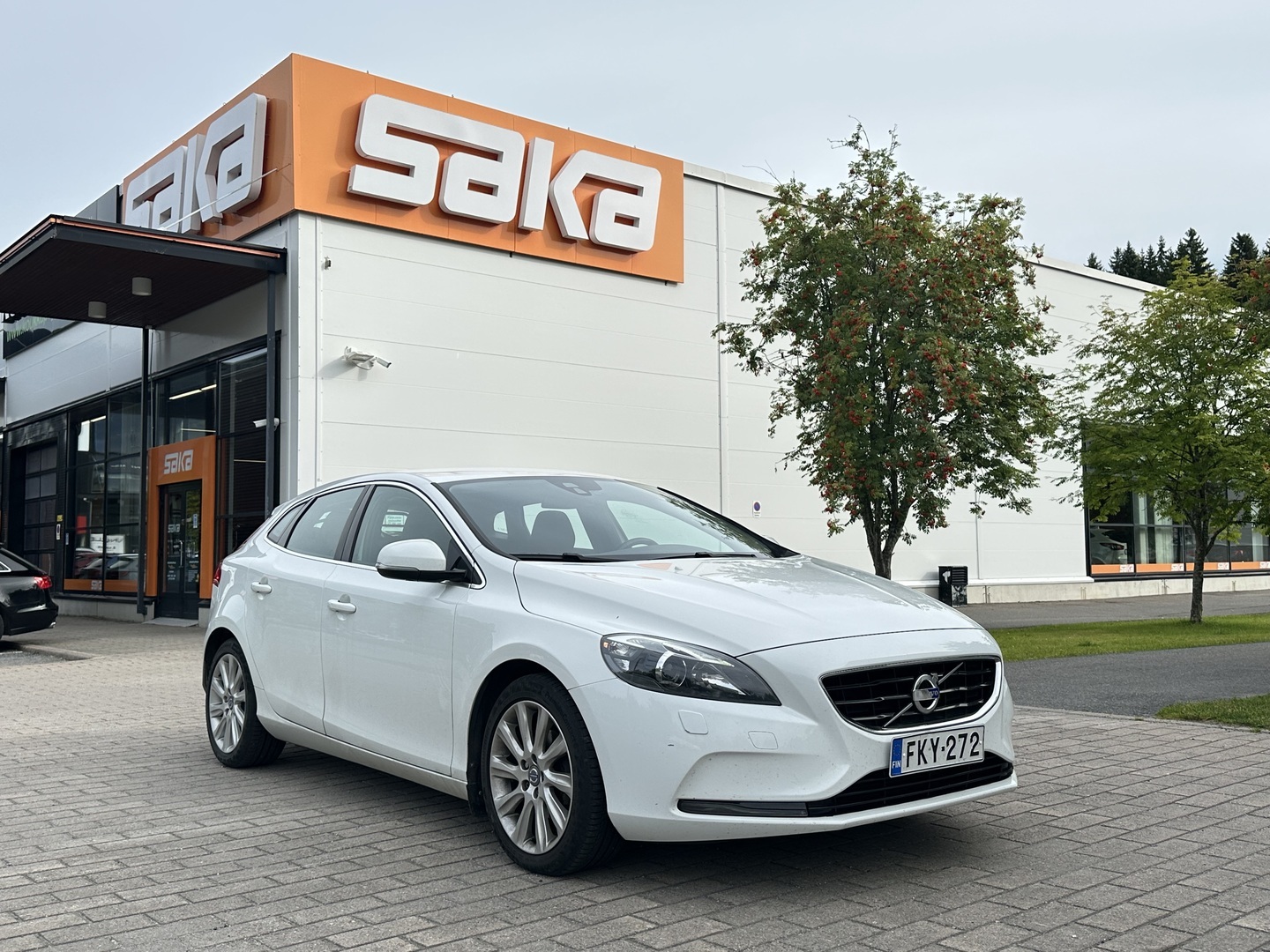 VOLVO V40 2013