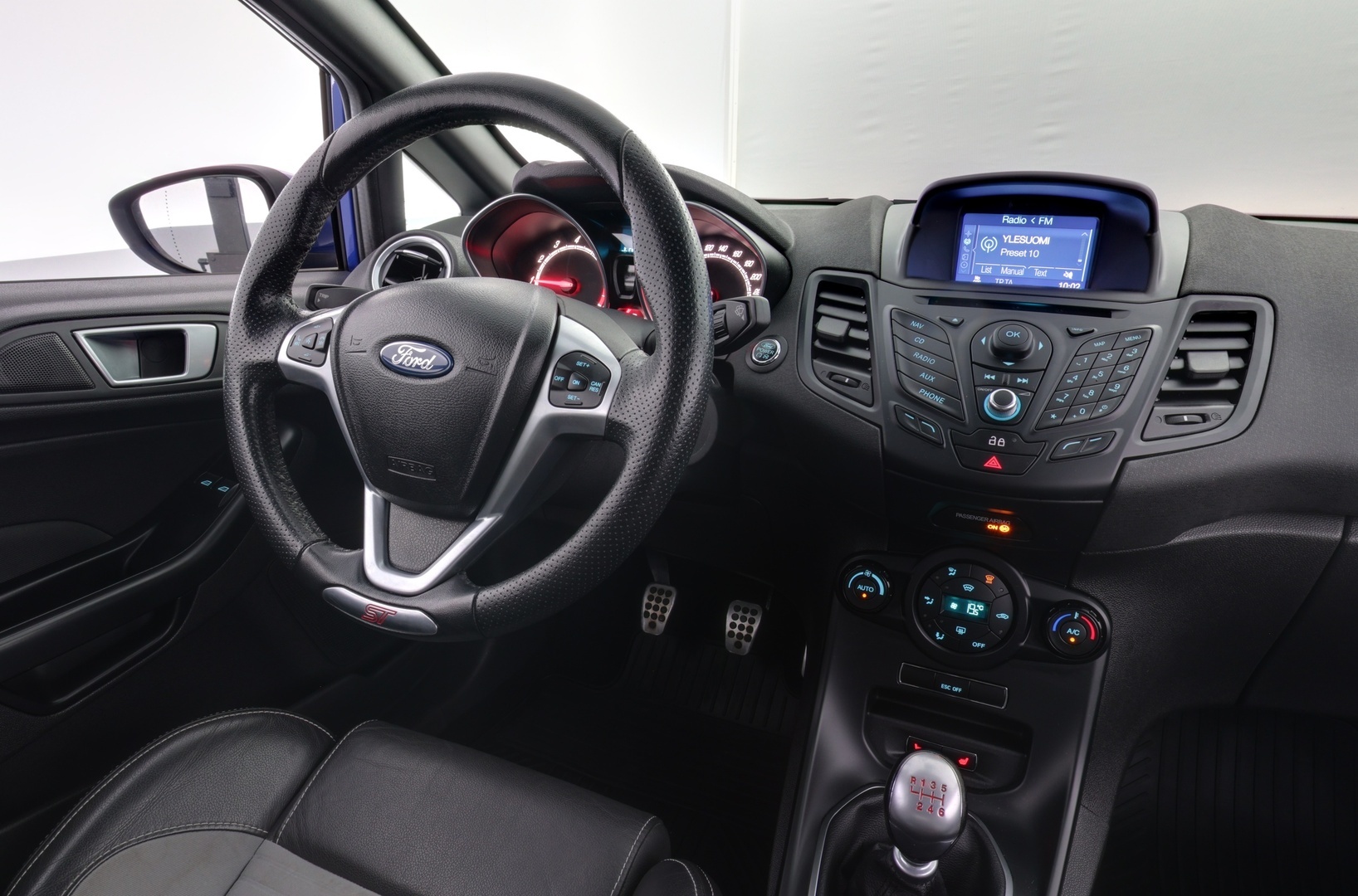 FORD Fiesta 2013