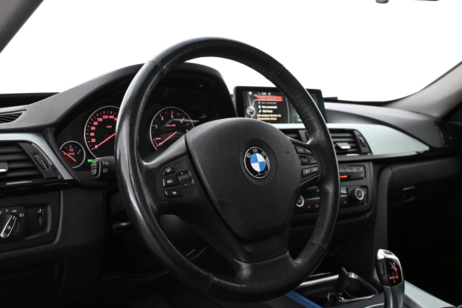 BMW 318 Gran Turismo 2014