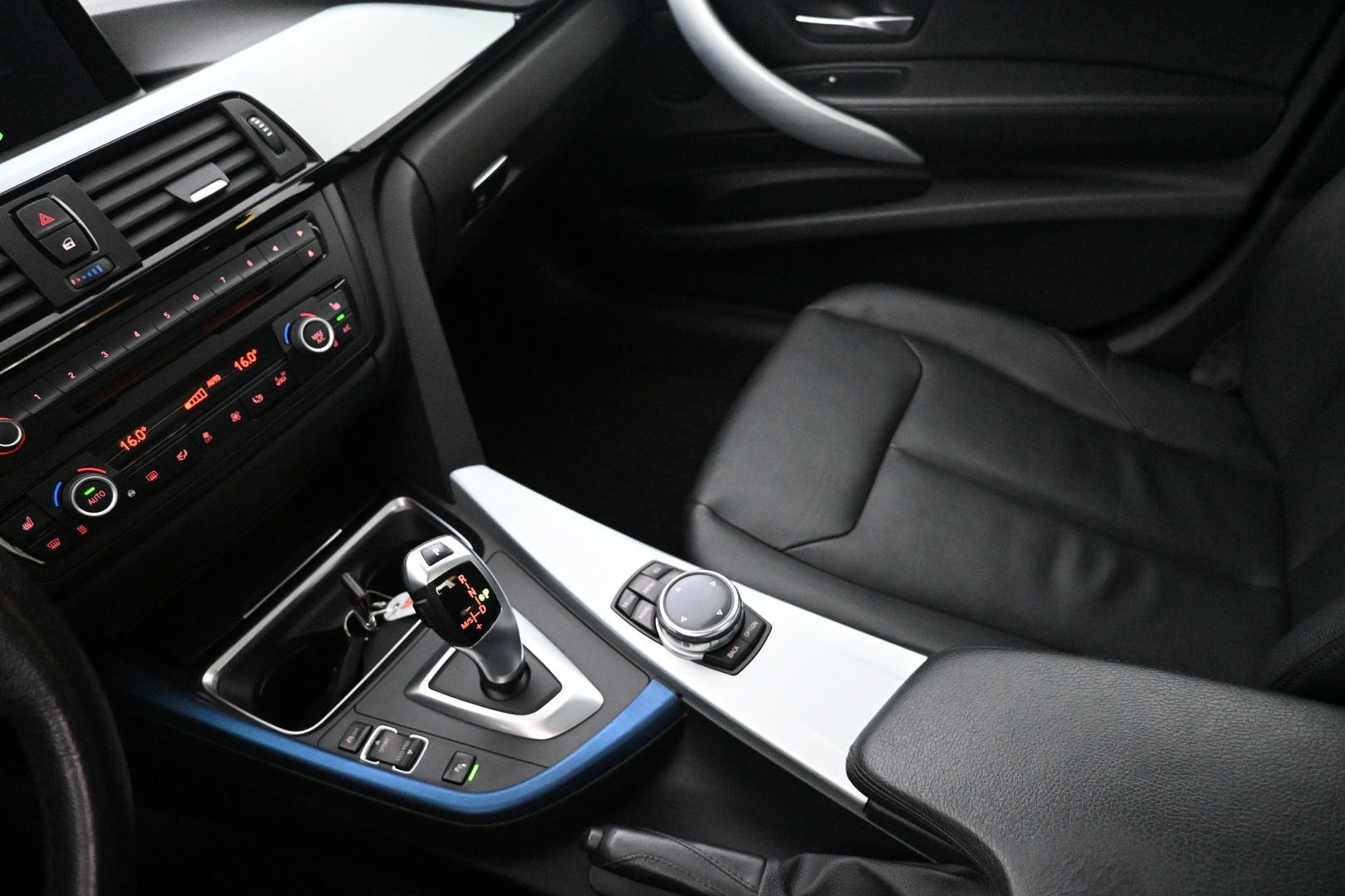 BMW 318 Gran Turismo 2014