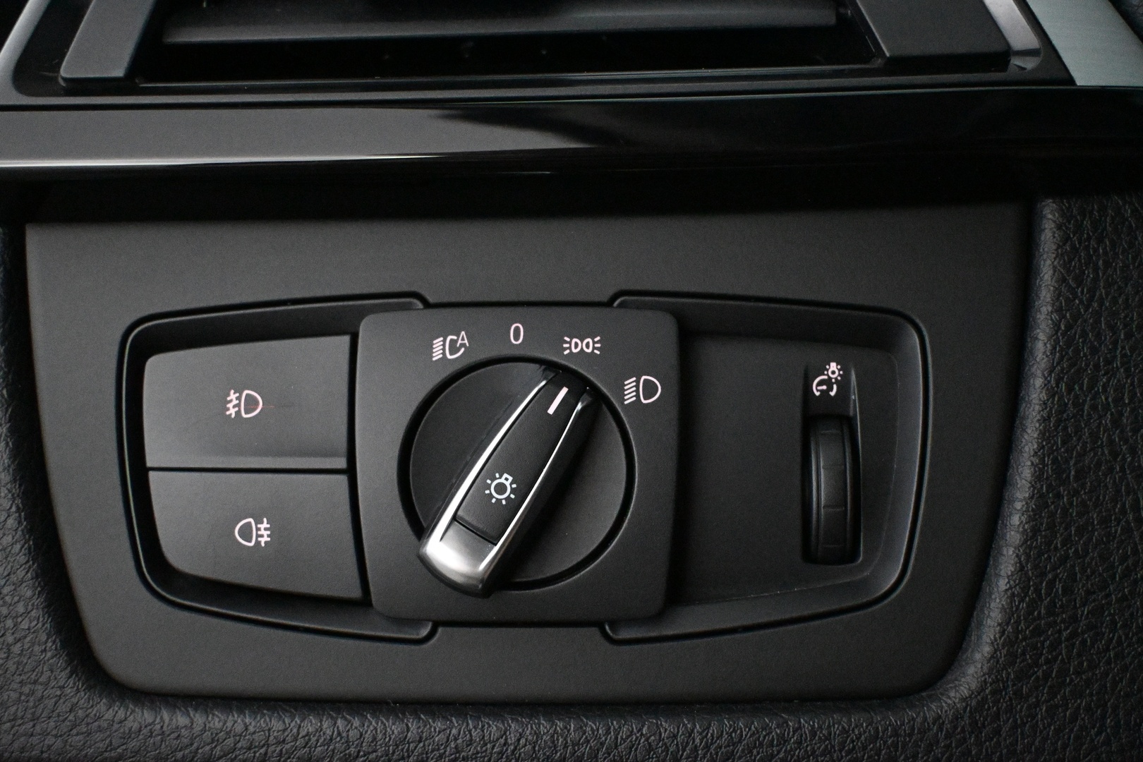 BMW 318 Gran Turismo 2014