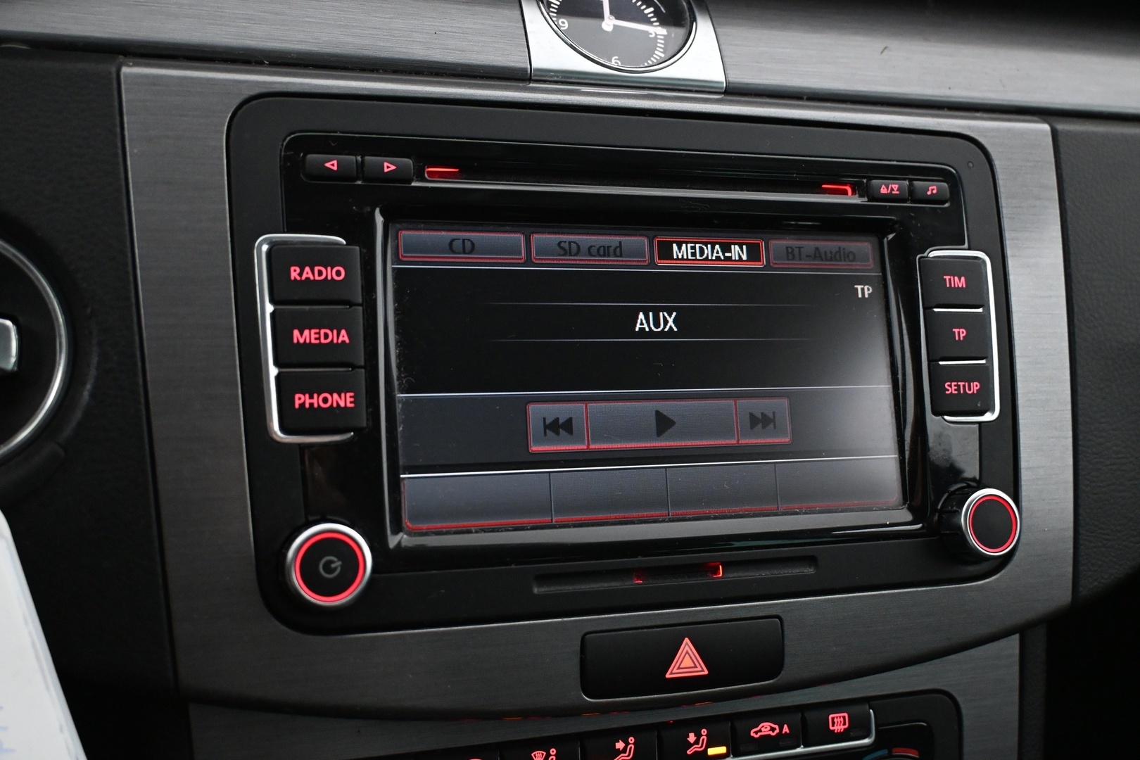 VOLKSWAGEN Passat 2012