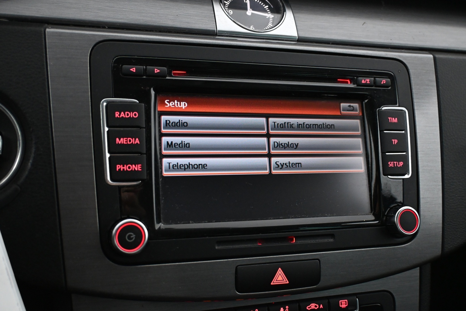 VOLKSWAGEN Passat 2012