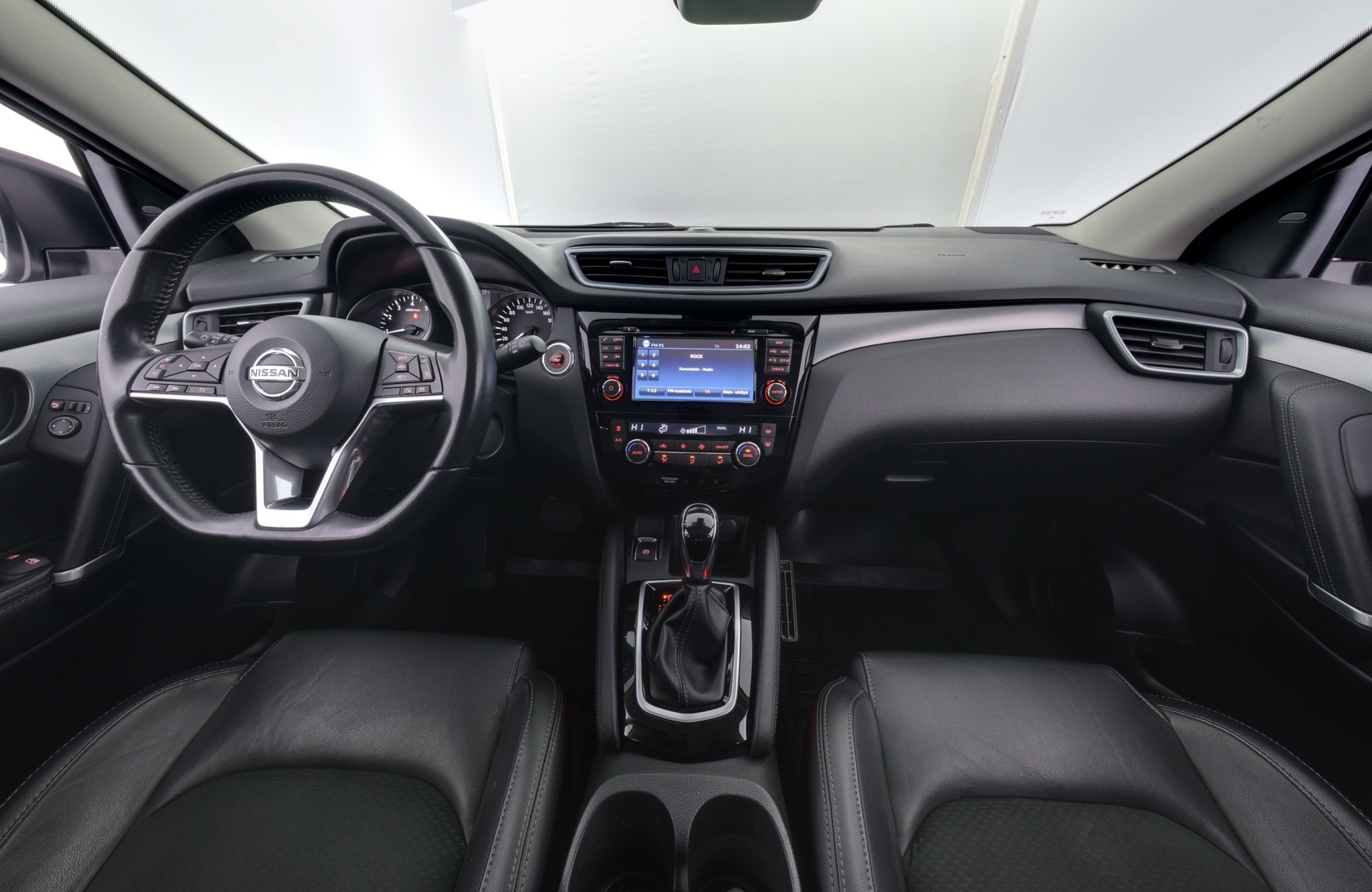 NISSAN Qashqai 2018