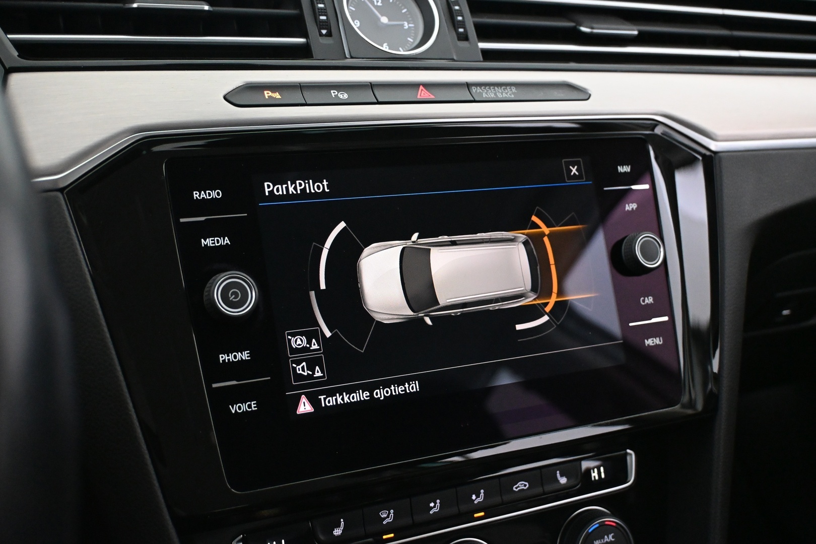 VOLKSWAGEN Passat 2019