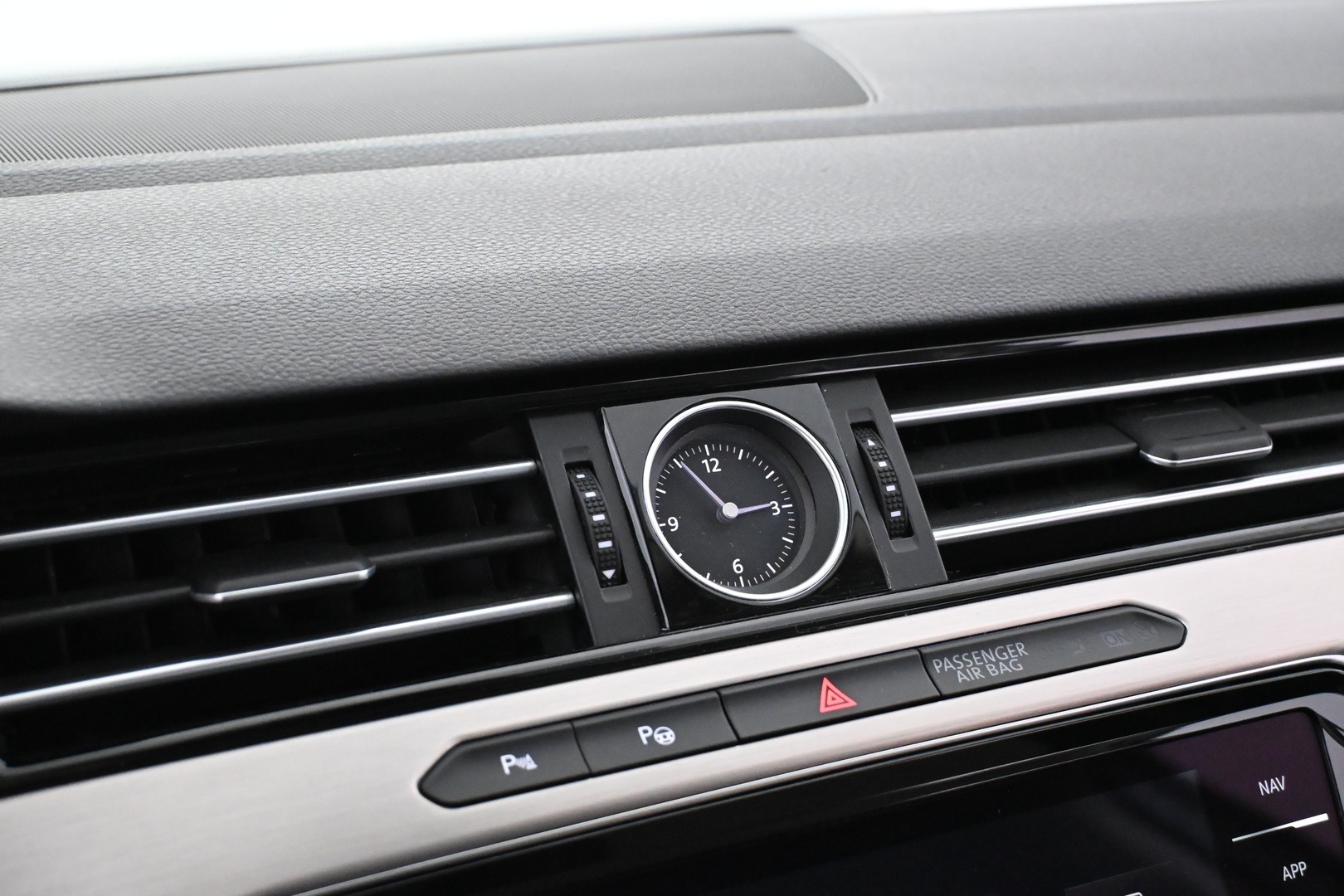 VOLKSWAGEN Passat 2019