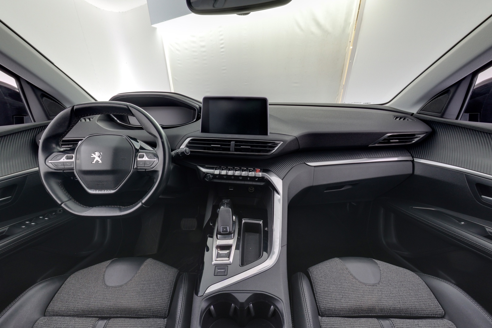 PEUGEOT 3008 2020