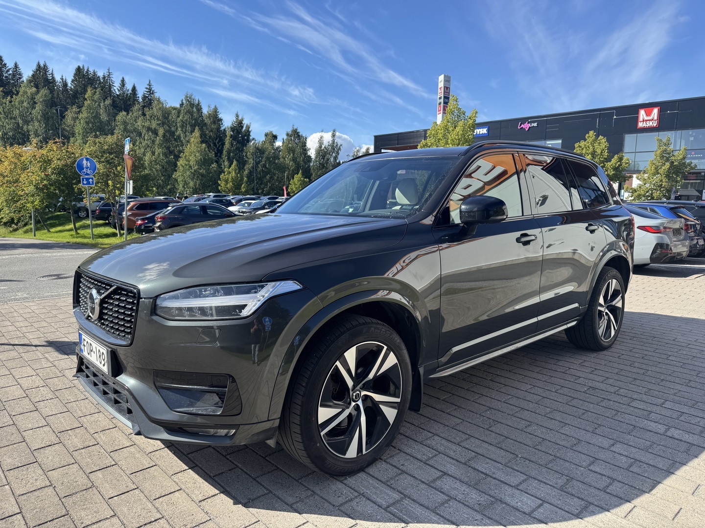 VOLVO XC90 2021