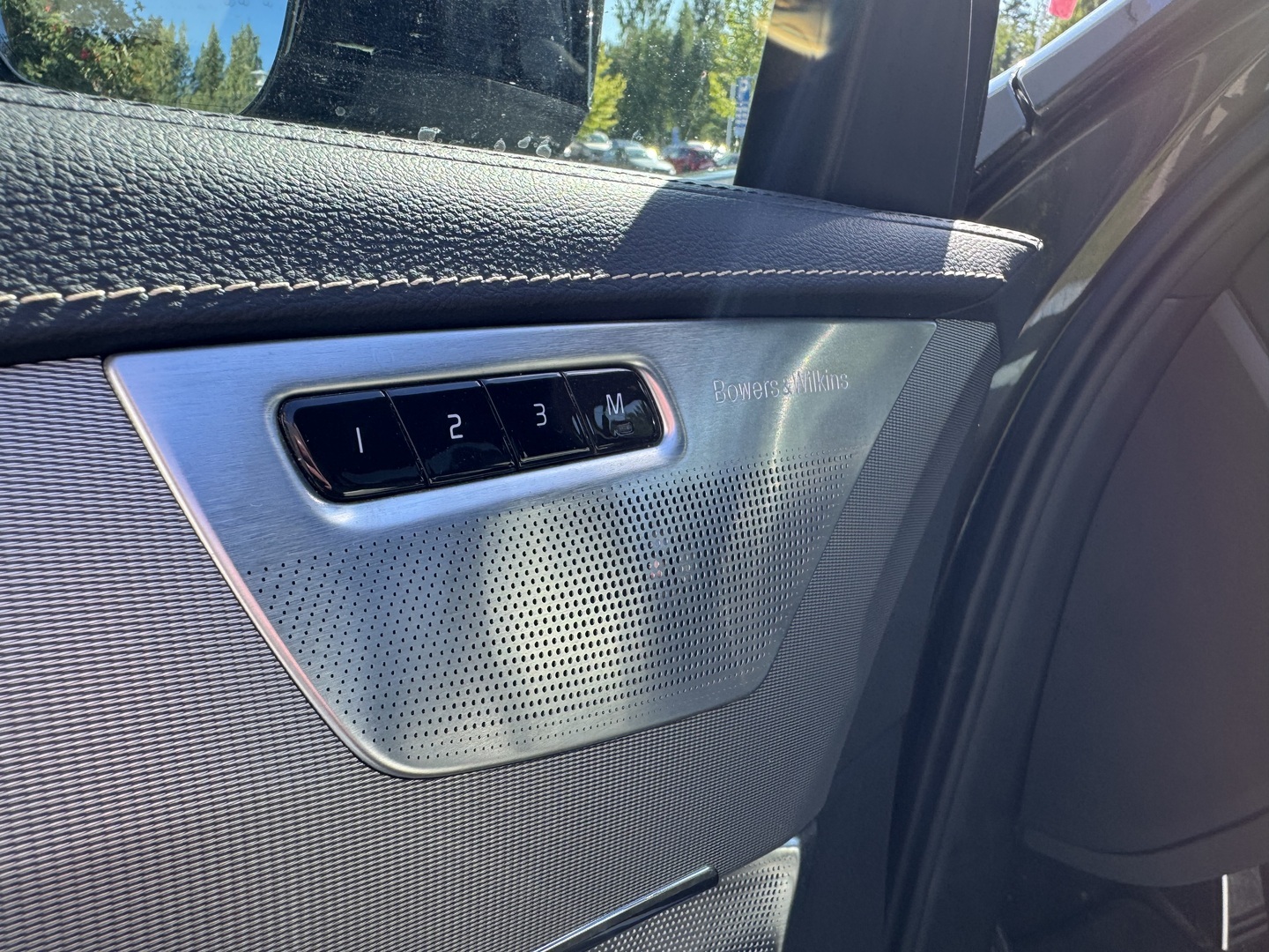 VOLVO XC90 2021