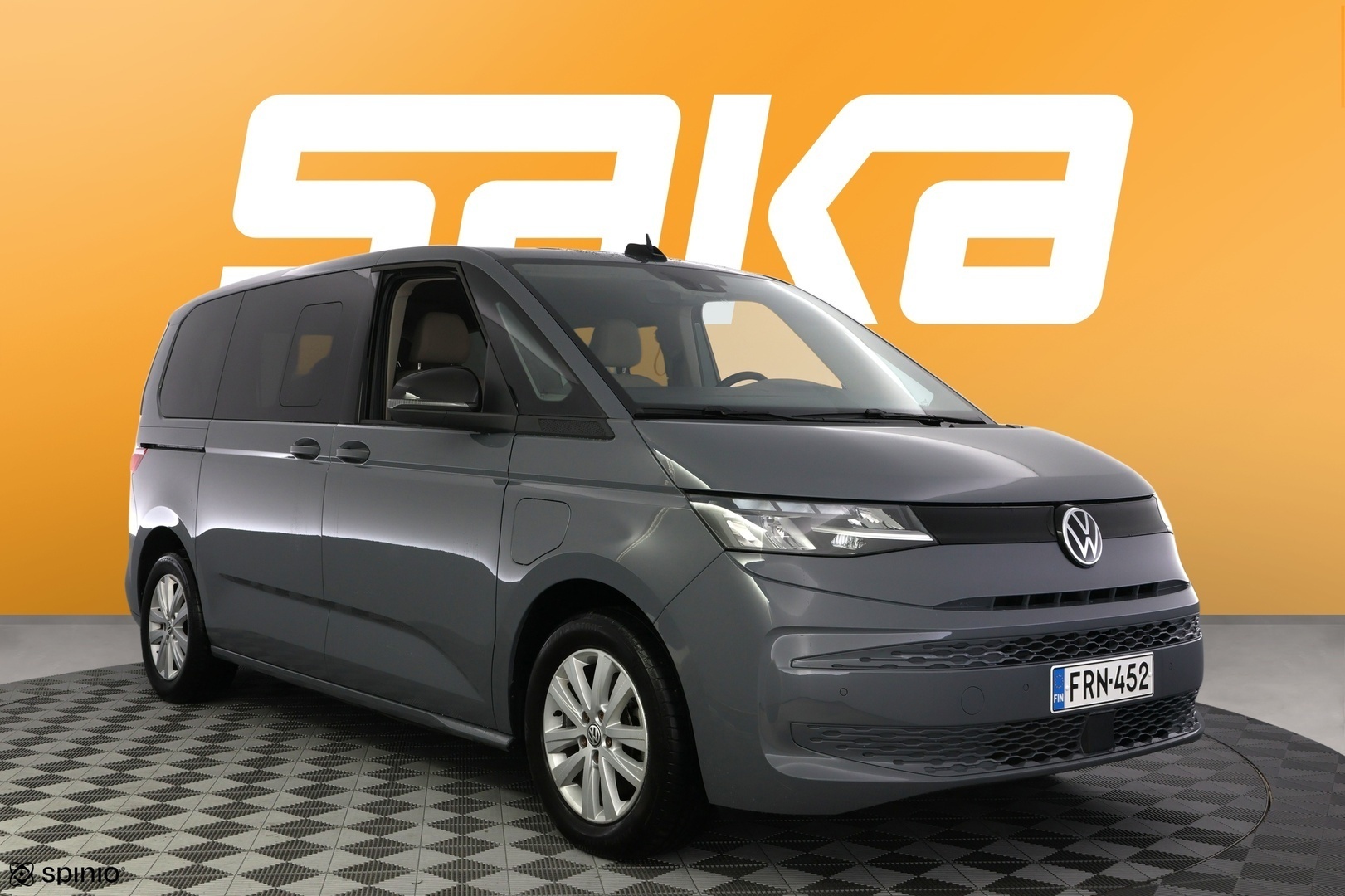 VOLKSWAGEN Multivan 2023