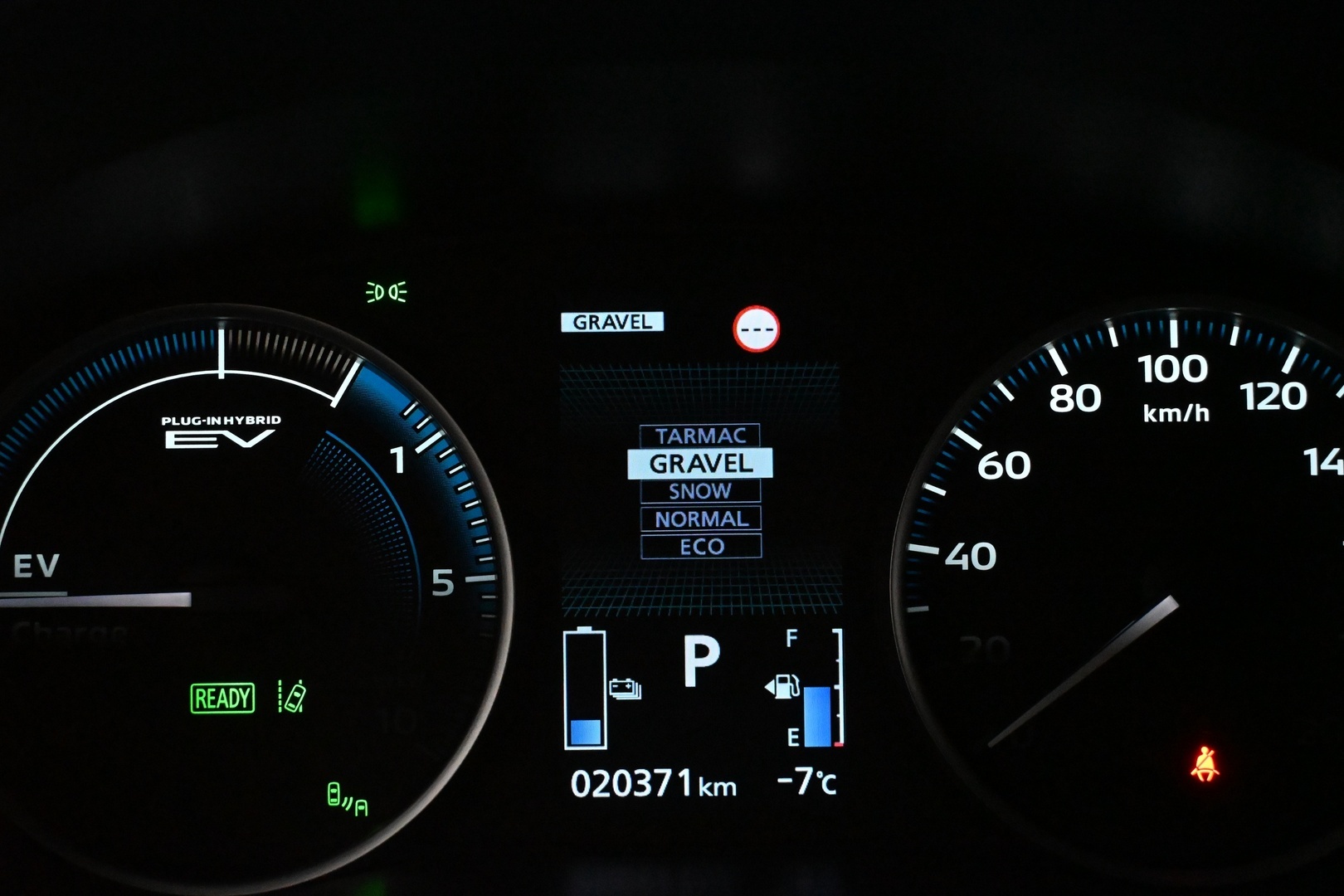 MITSUBISHI Eclipse 2022