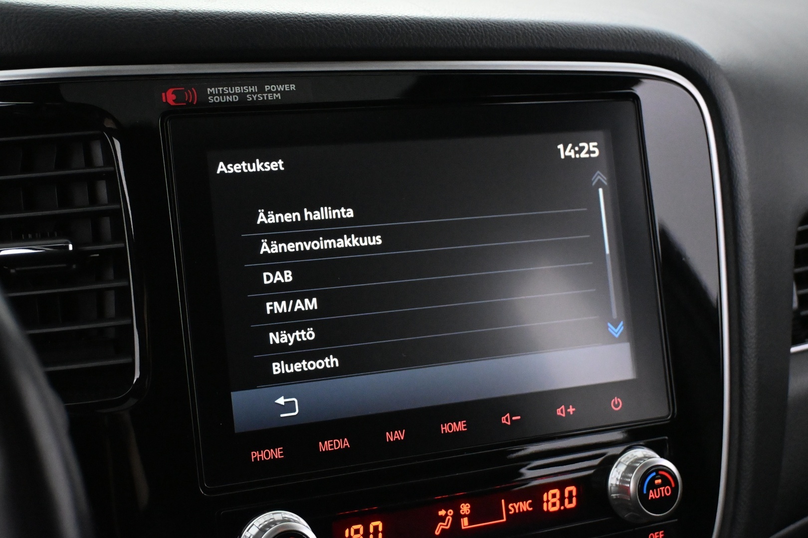 MITSUBISHI OUTLANDER PHEV 2020