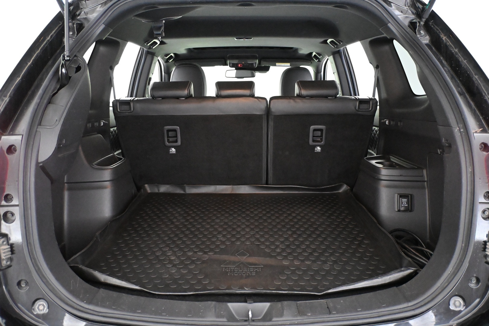 MITSUBISHI OUTLANDER PHEV 2020