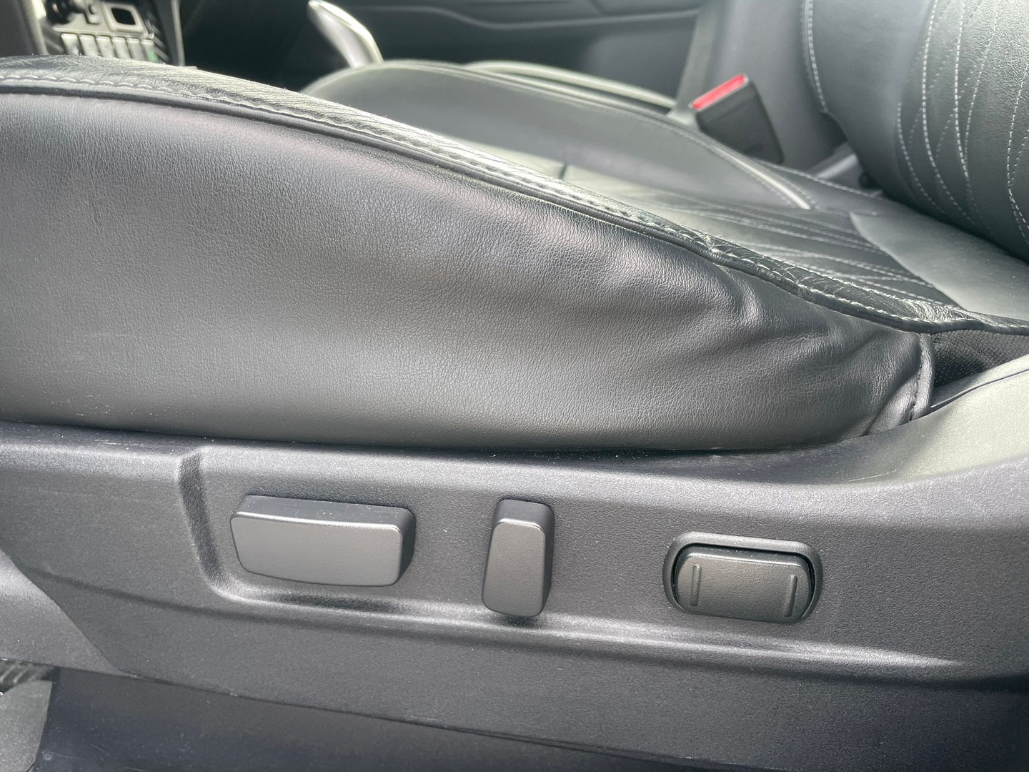 MITSUBISHI OUTLANDER PHEV 2020