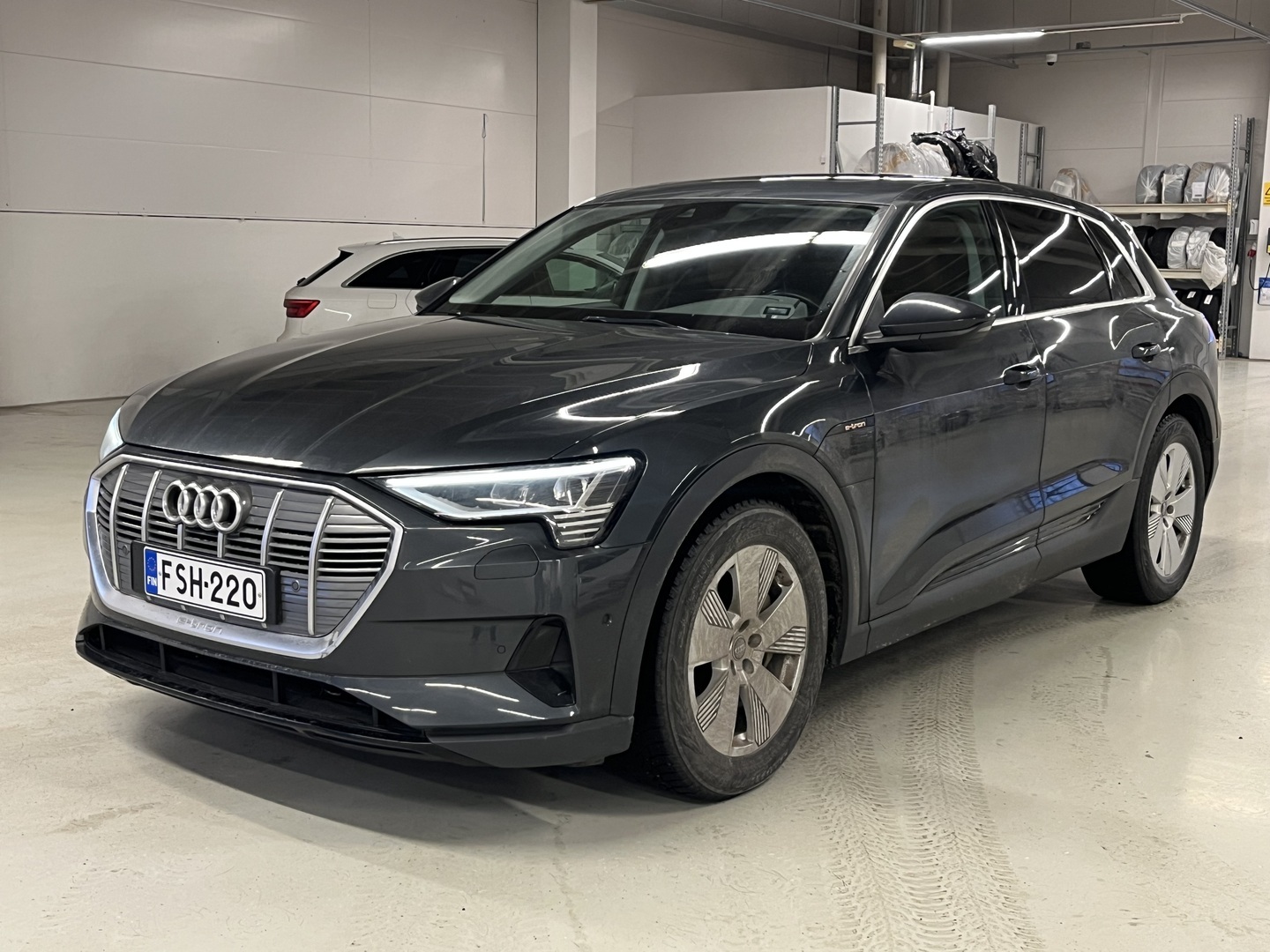 AUDI e-tron 2020