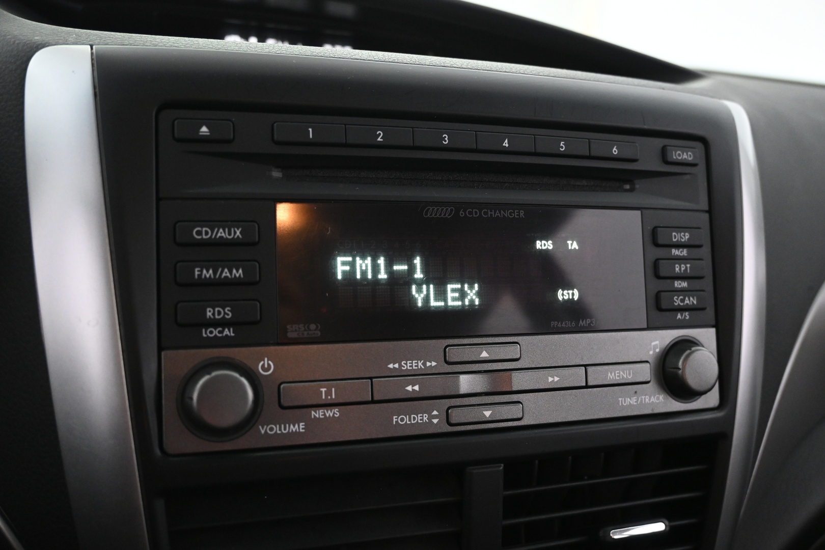 SUBARU Forester 2010