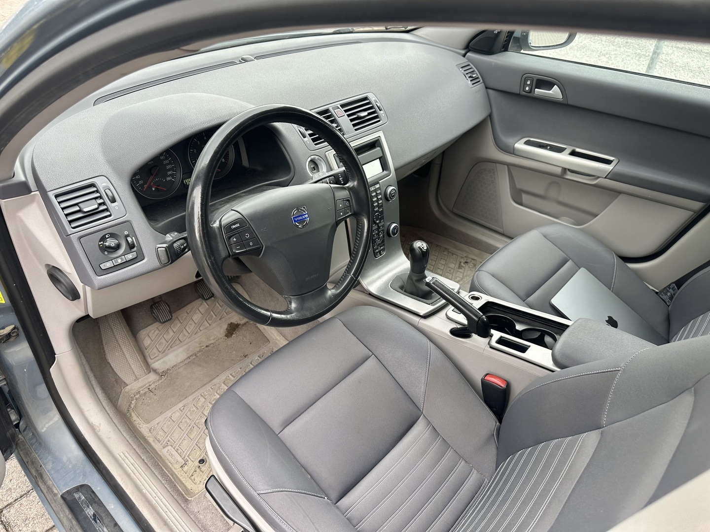 VOLVO V50 2008