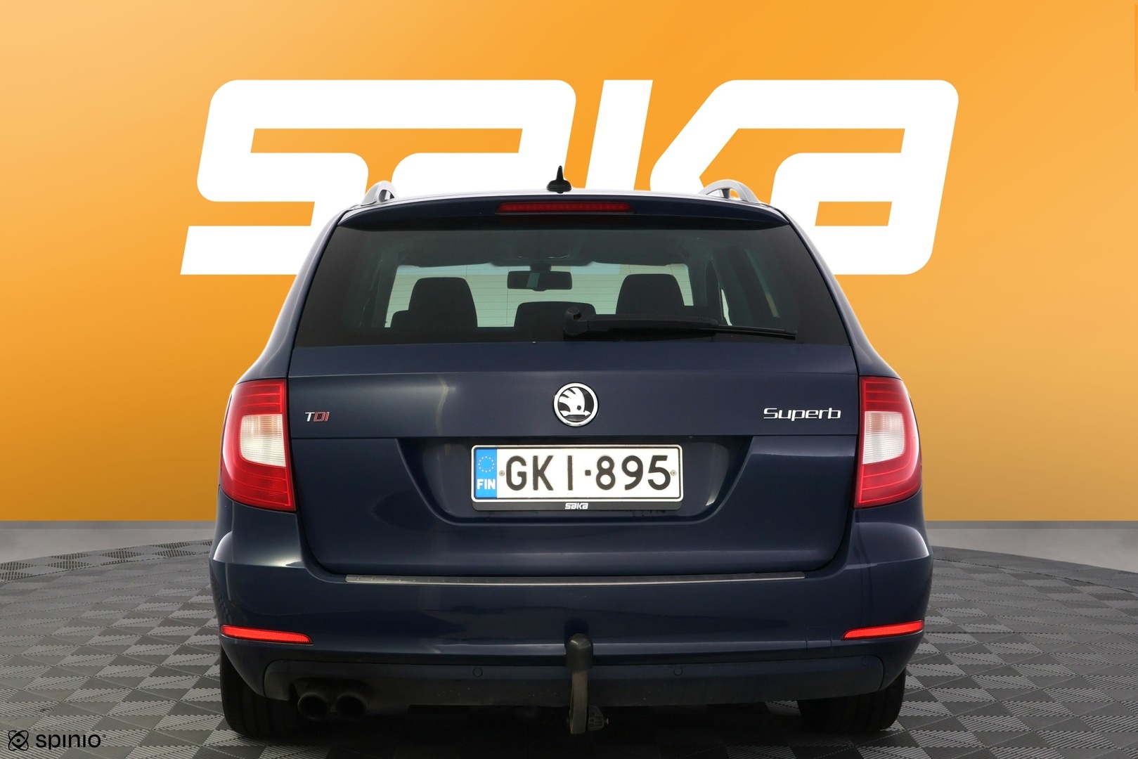 SKODA Superb 2012
